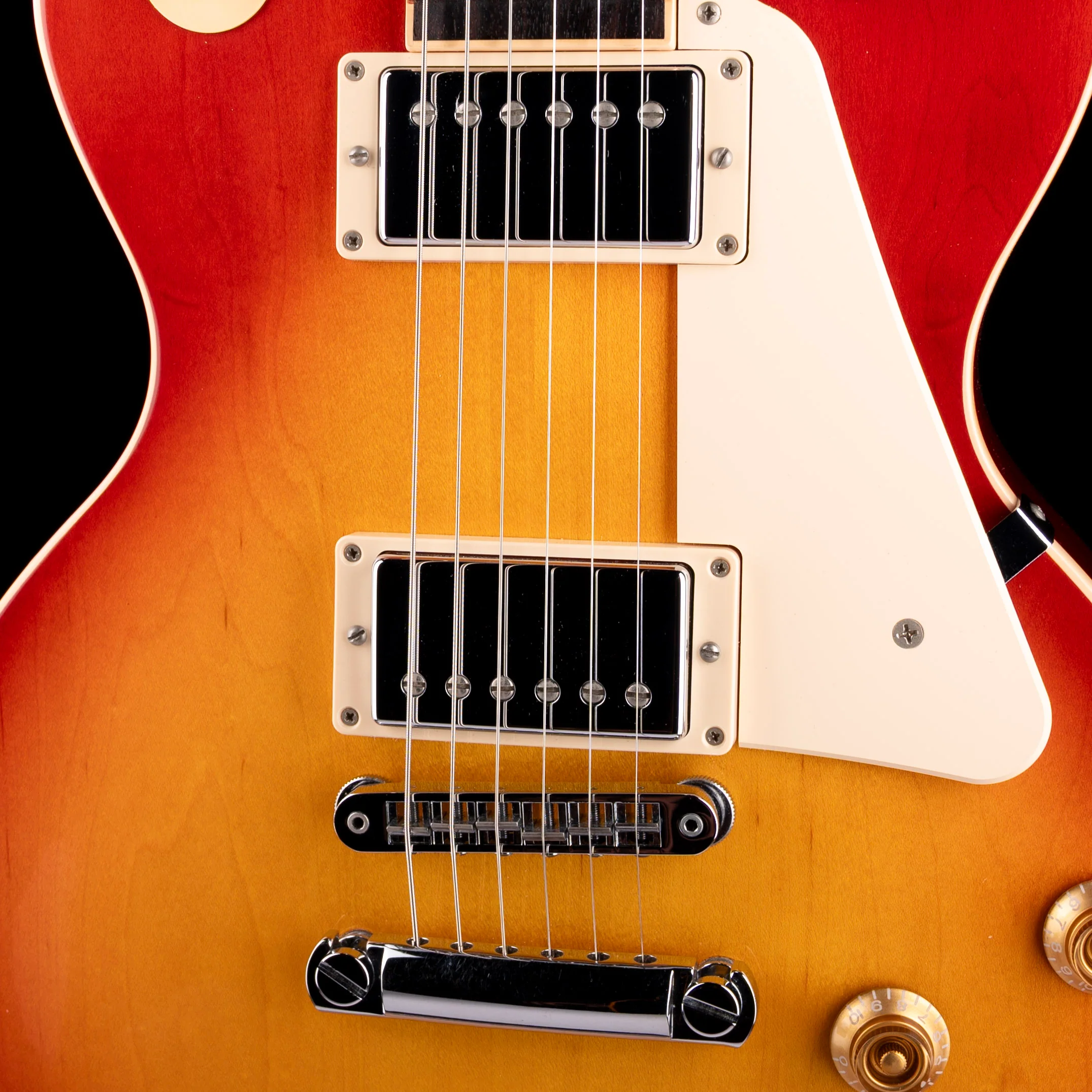 Used 2016 Gibson Les Paul Traditional Heritage Cherry Sunburst with OHSC - Image 4