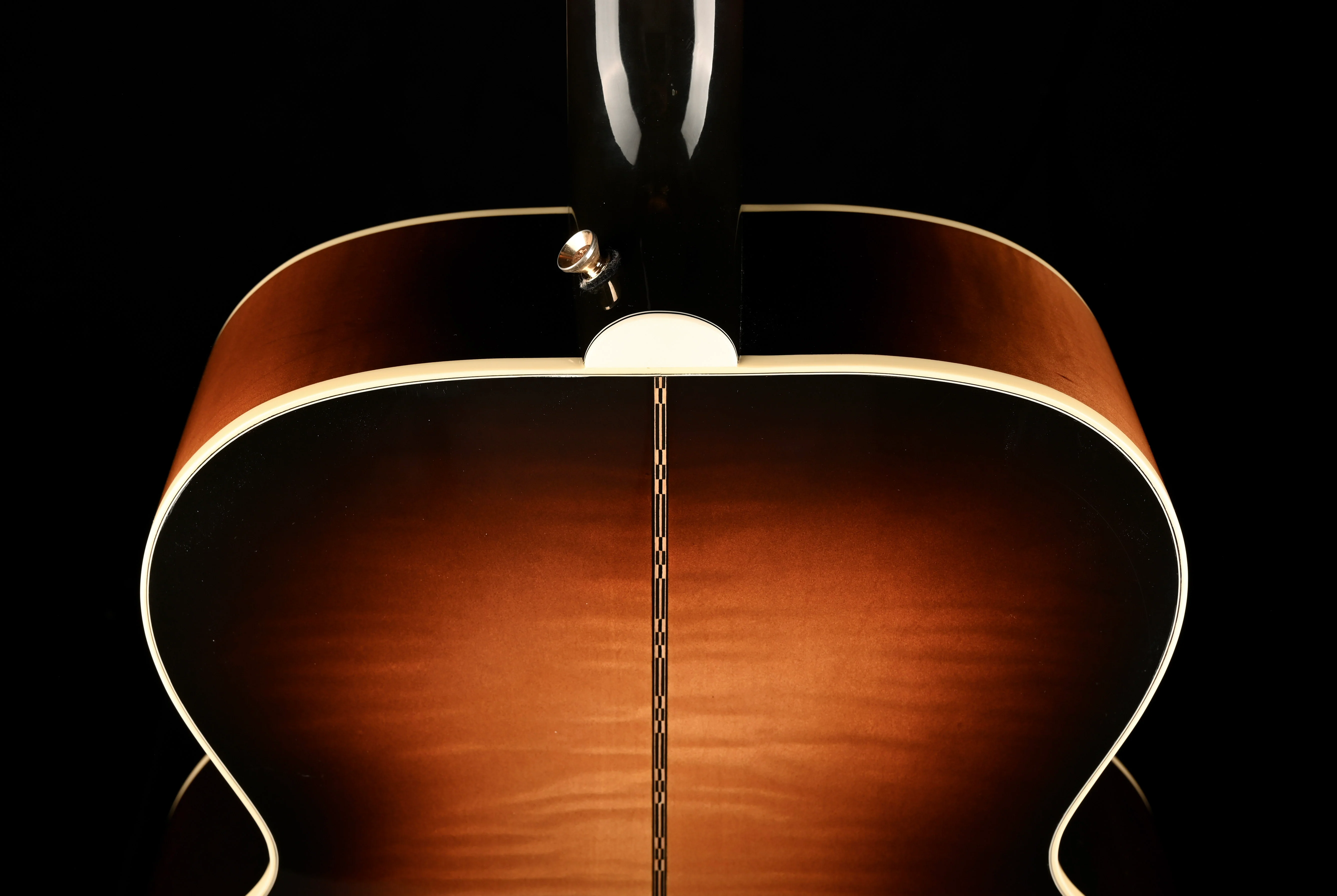 Used 2019 Gibson SJ-200 Standard Vintage Sunburst Acoustic Guitar with OHSC - Image 15
