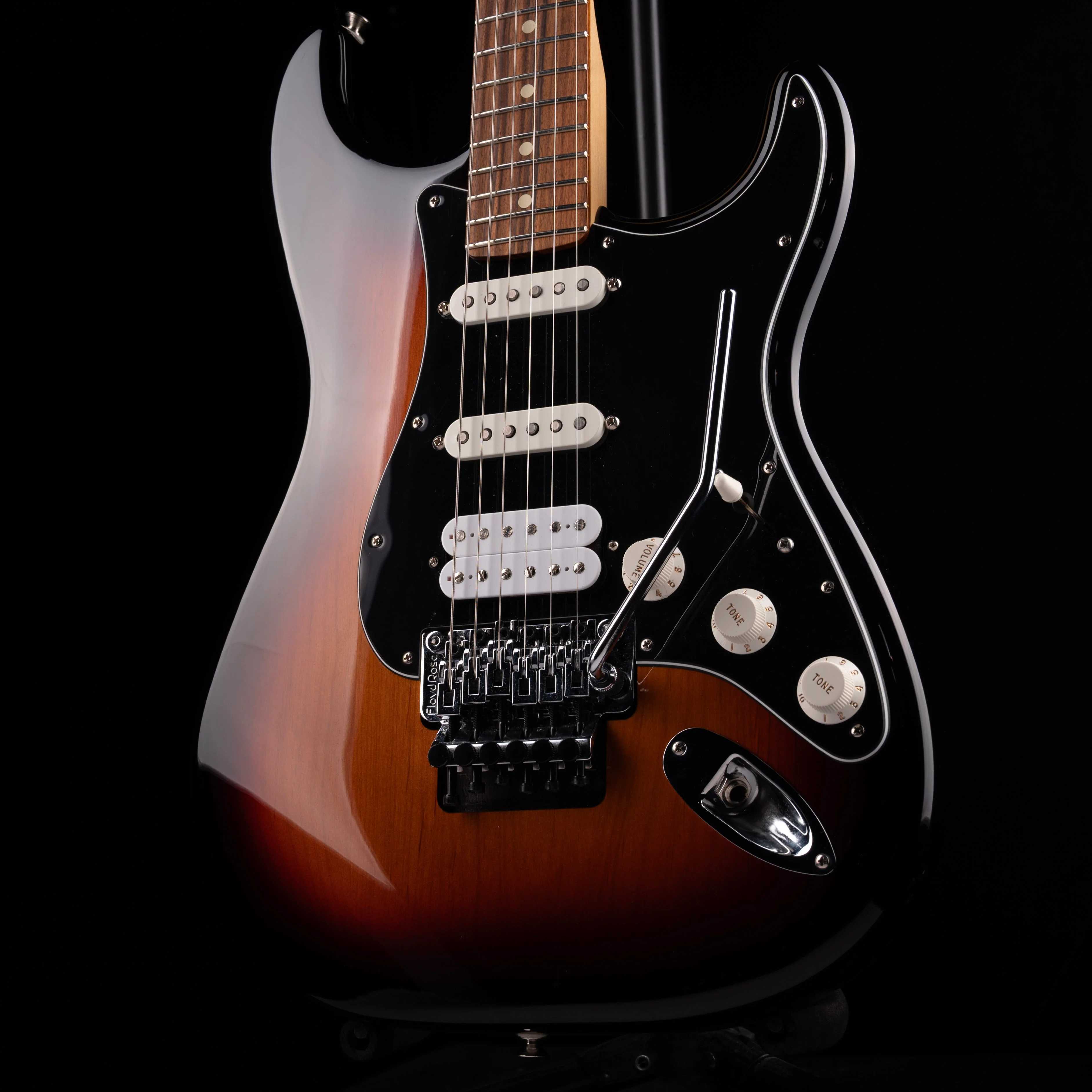 Used 2020 Fender Player Stratocaster HSS Floyd Rose 3-Tone Sunburst with Gig Bag - Image 3