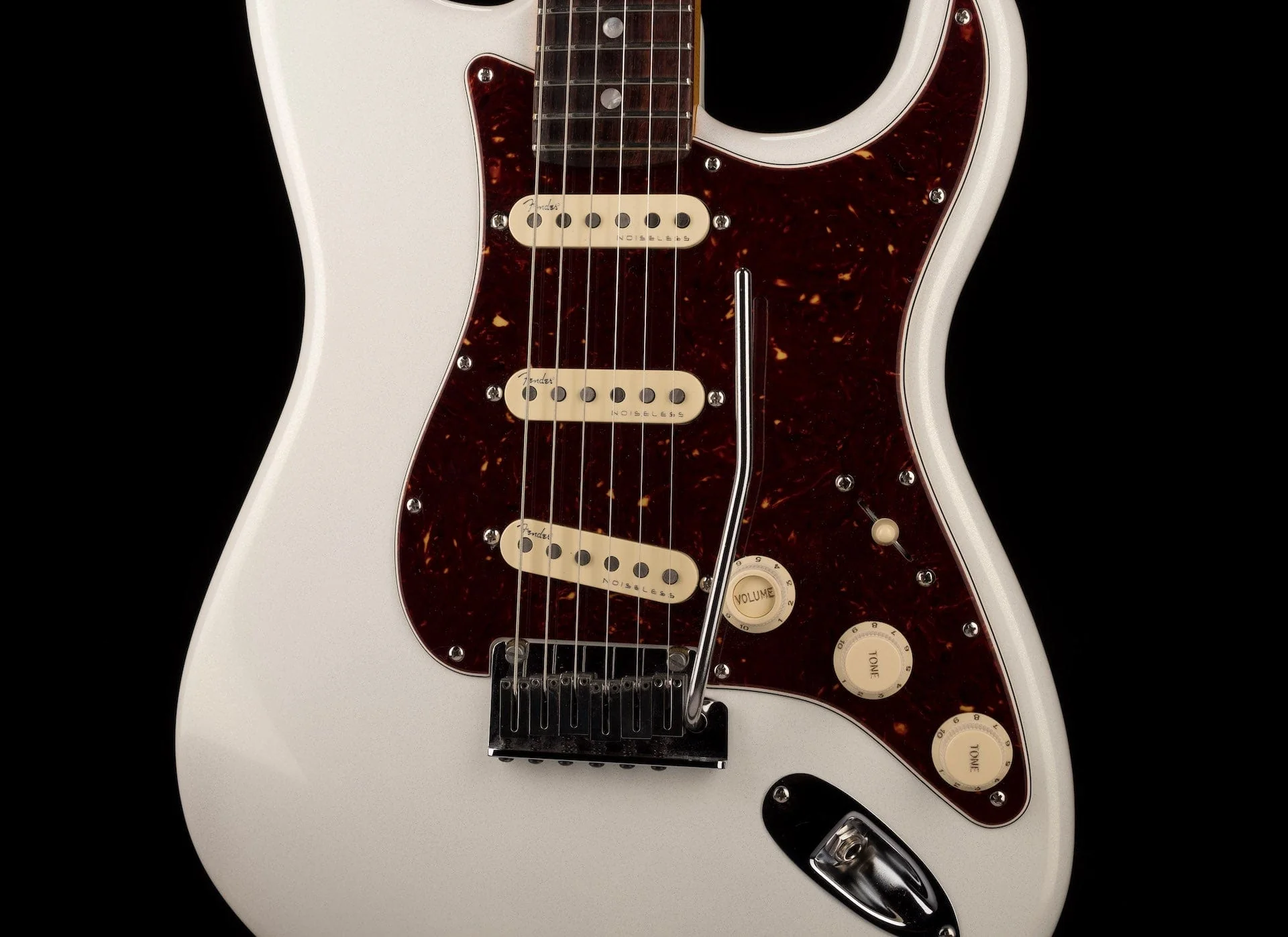 Used 2021 Fender American Ultra Stratocaster Arctic Pearl with OHSC - Image 6