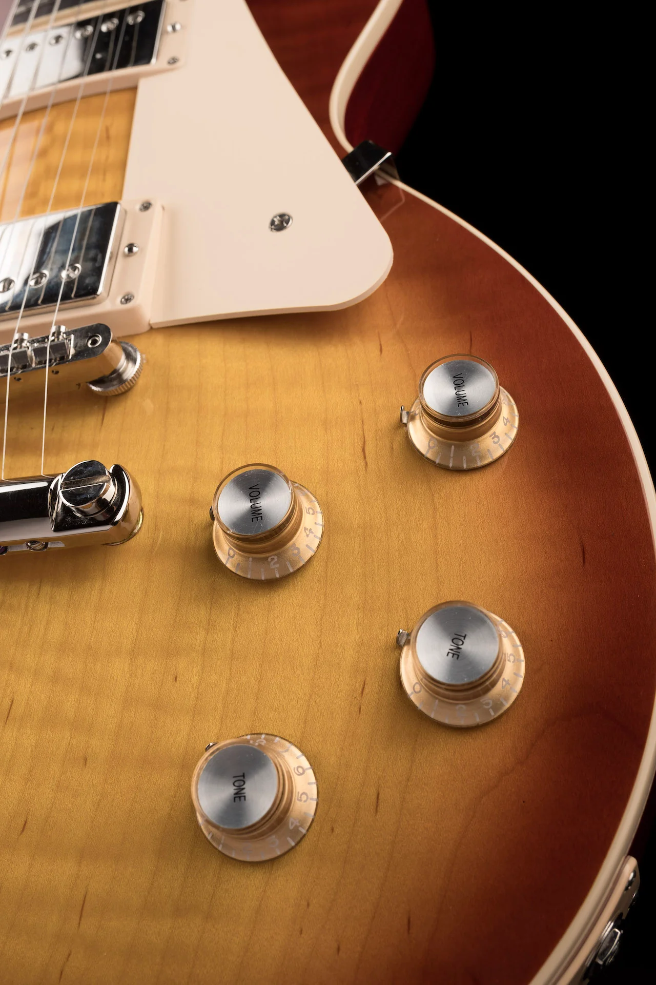 Used 2022 Gibson Les Paul Standard 60's Iced Tea Burst with OHSC - Image 8