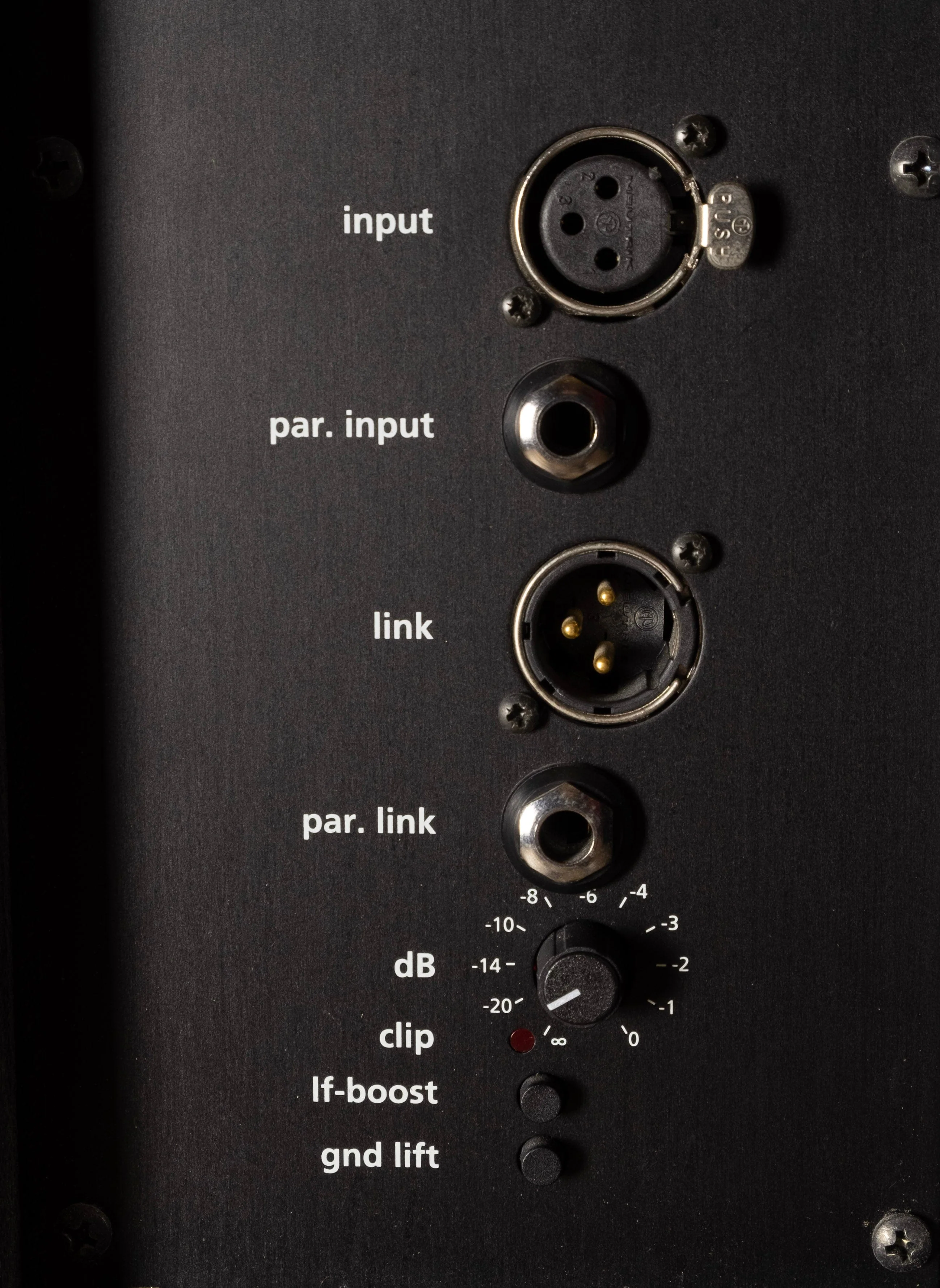 Used AER AS-281 Active Column Speaker With Cover - Image 4