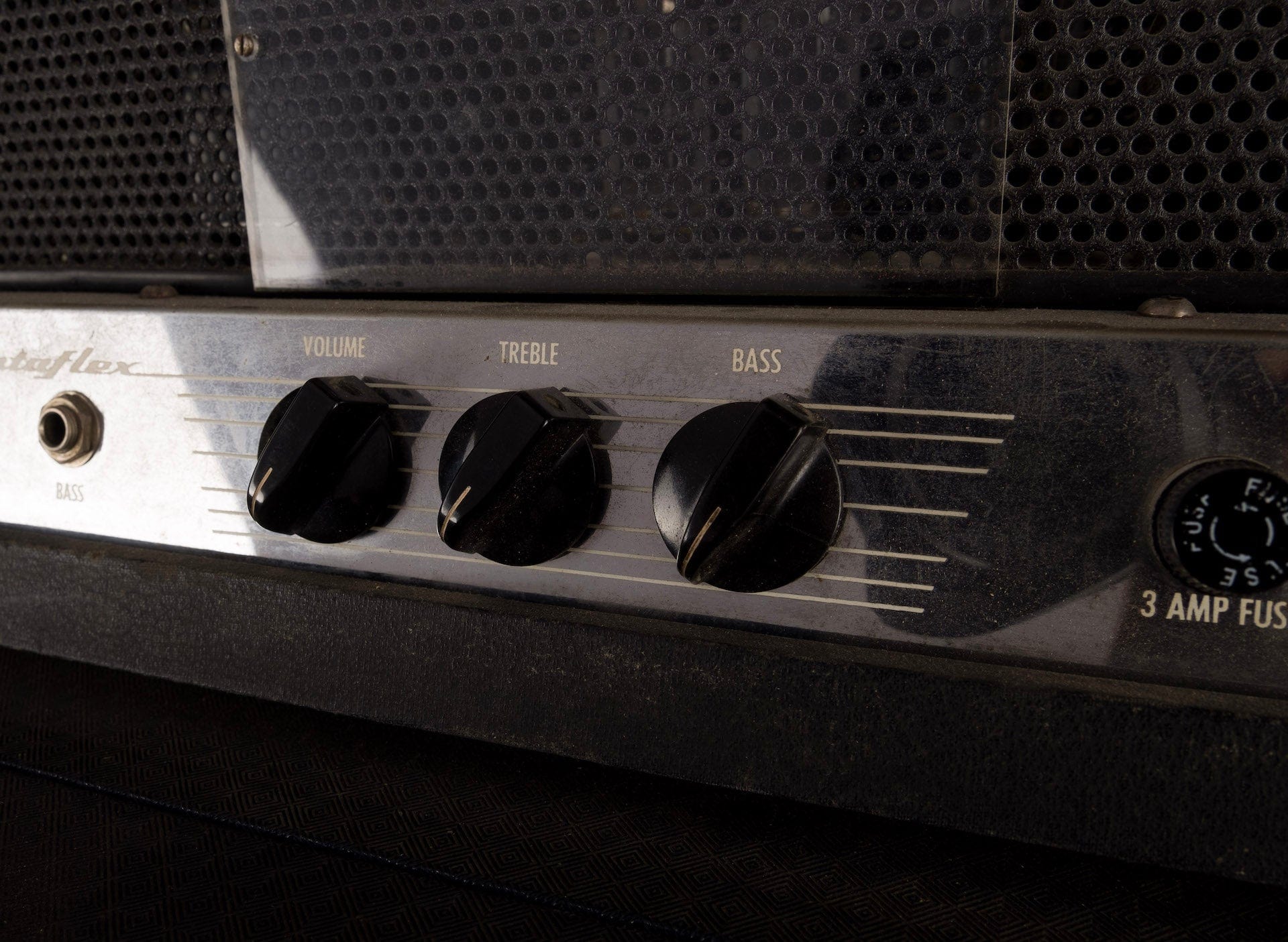 Used Vintage Ampeg Portaflex SB-12 Bass Guitar Amplifier Head And 1x12 Cabinet - Image 6
