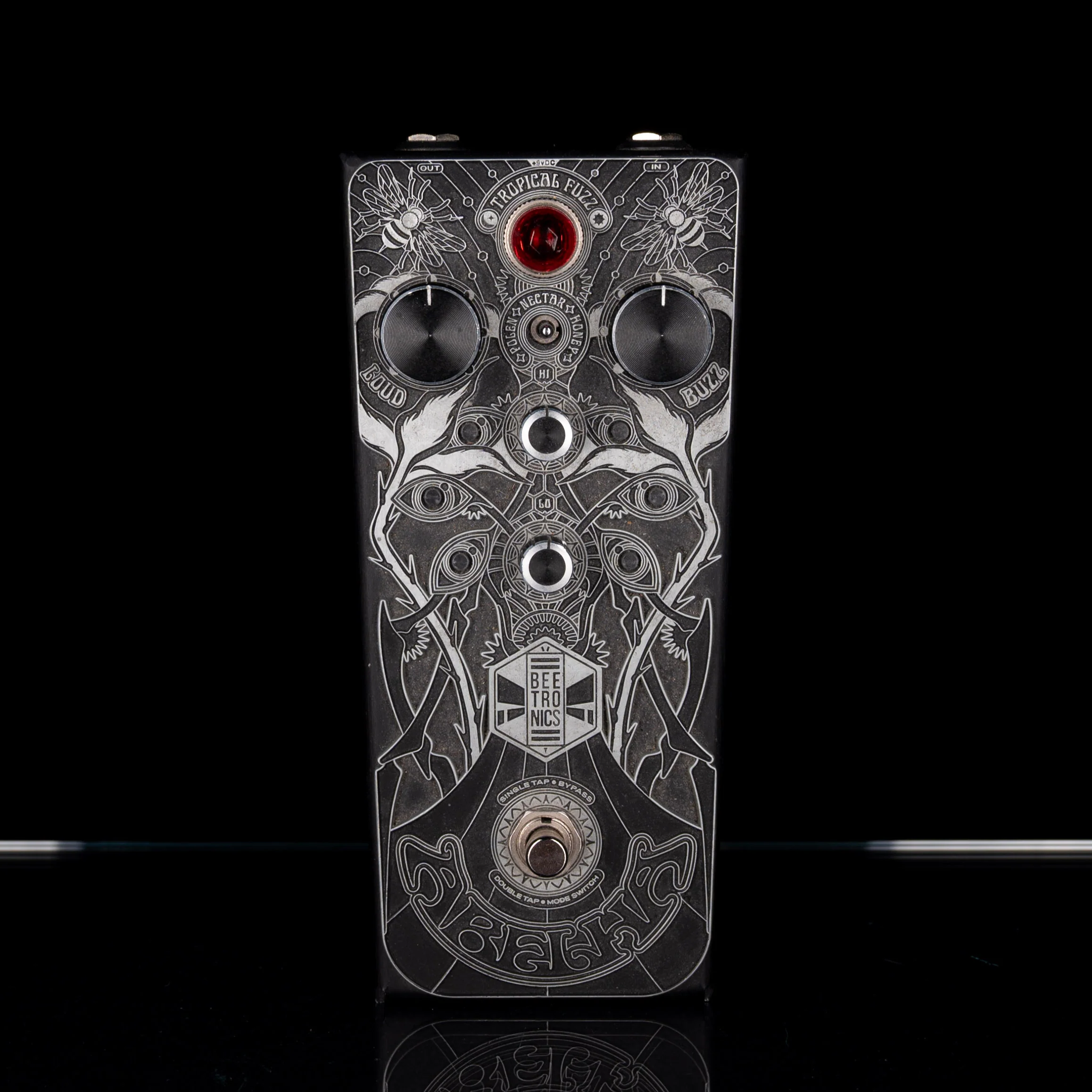 Used Beetronics Abelha Tropical Fuzz Pedal With Box - Image 2