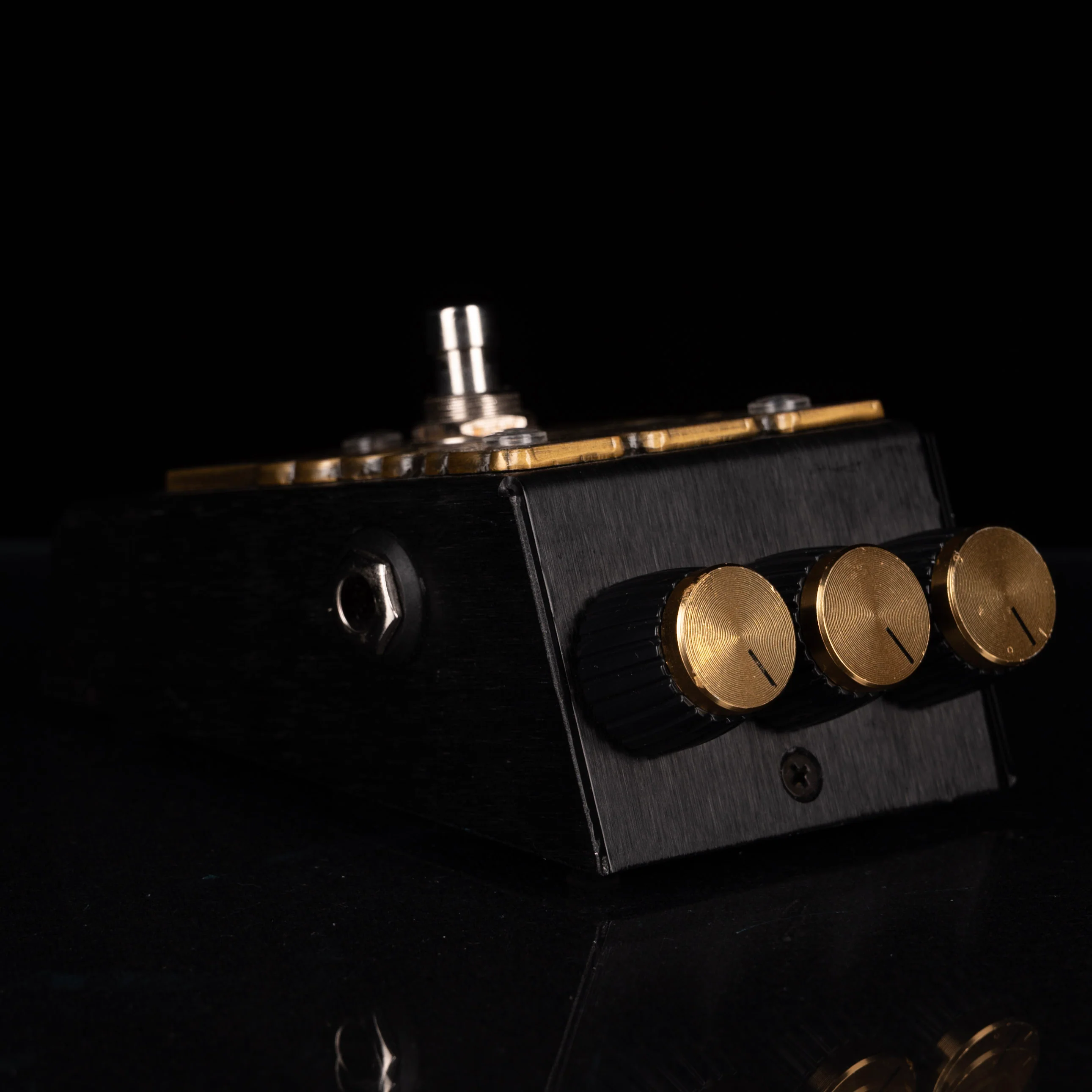 Used Beetronics FX Octahive V2 Babee Series Octave Fuzz Pedal - Image 4