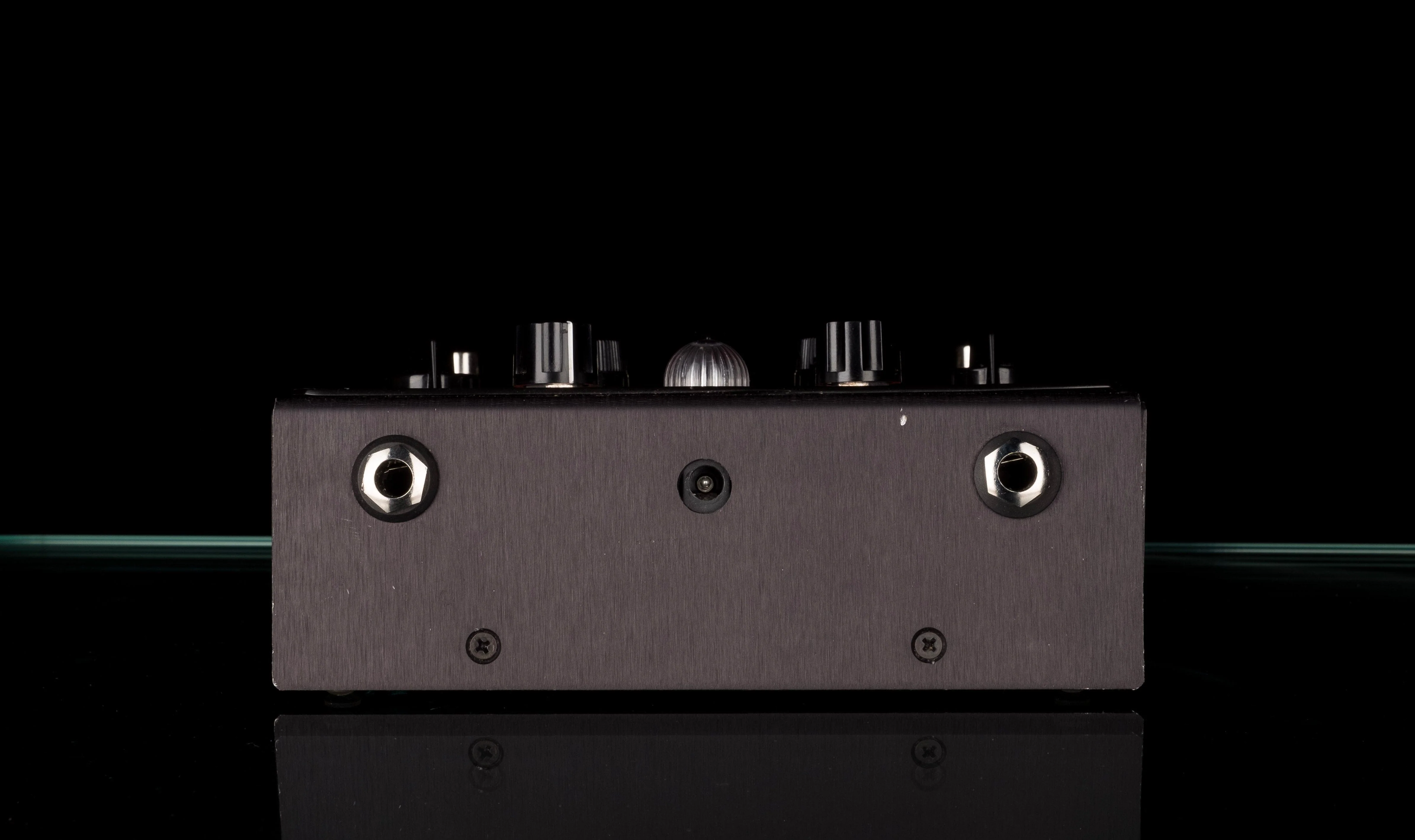 Used BeetronicsFX Royal Jelly Limited Edition Black Anodized Overdrive Fuzz with Box - Image 4