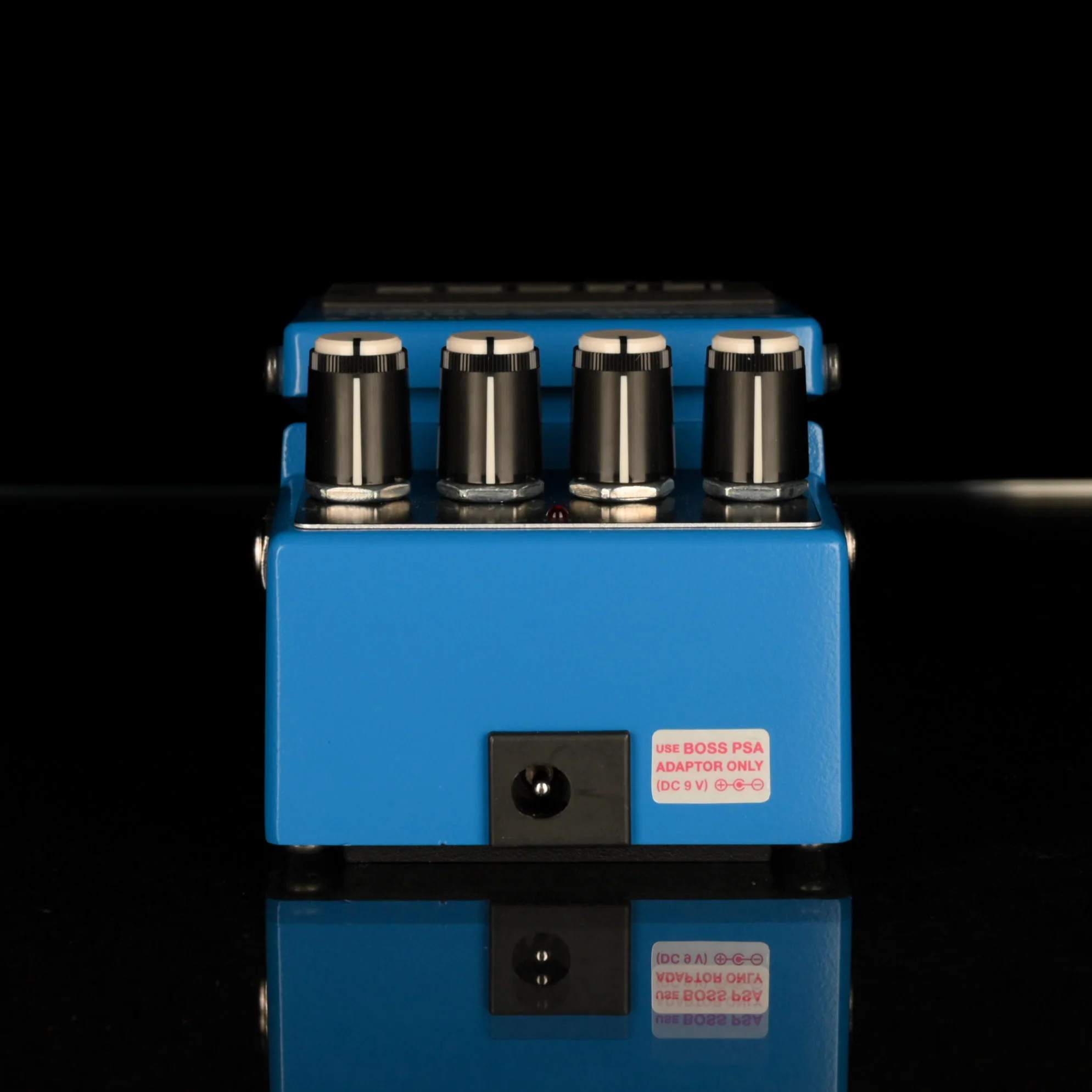 Used Boss CS-3 Compressor/Sustainer Effect Pedal With Box - 2 - Image 4