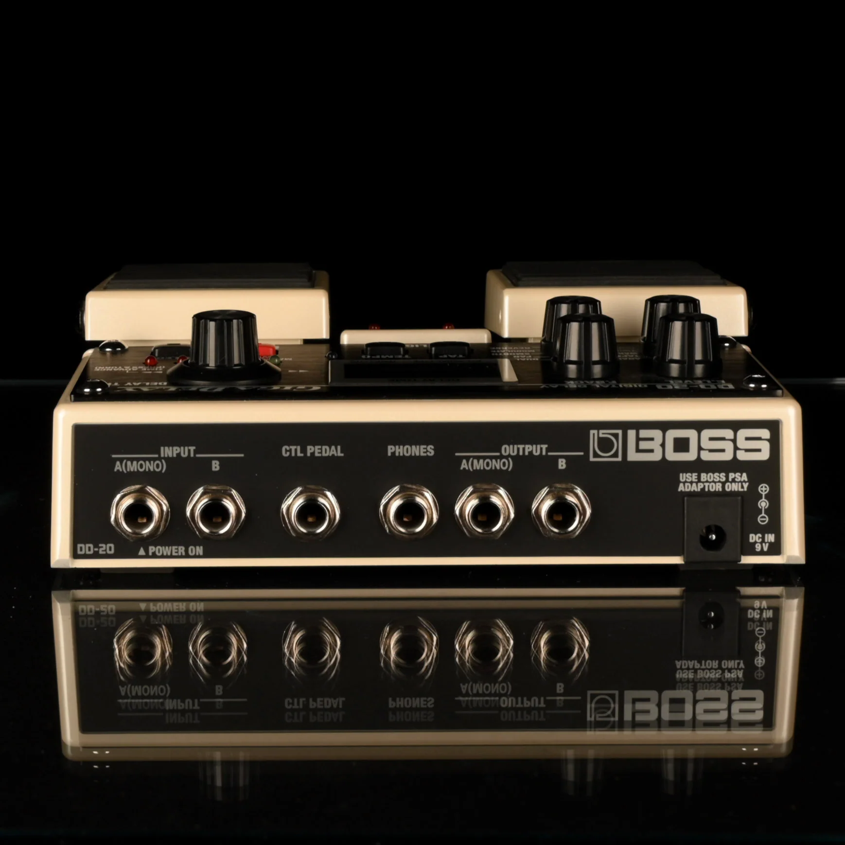 Used Boss DD-20 Giga Delay Pedal With Box - Image 4