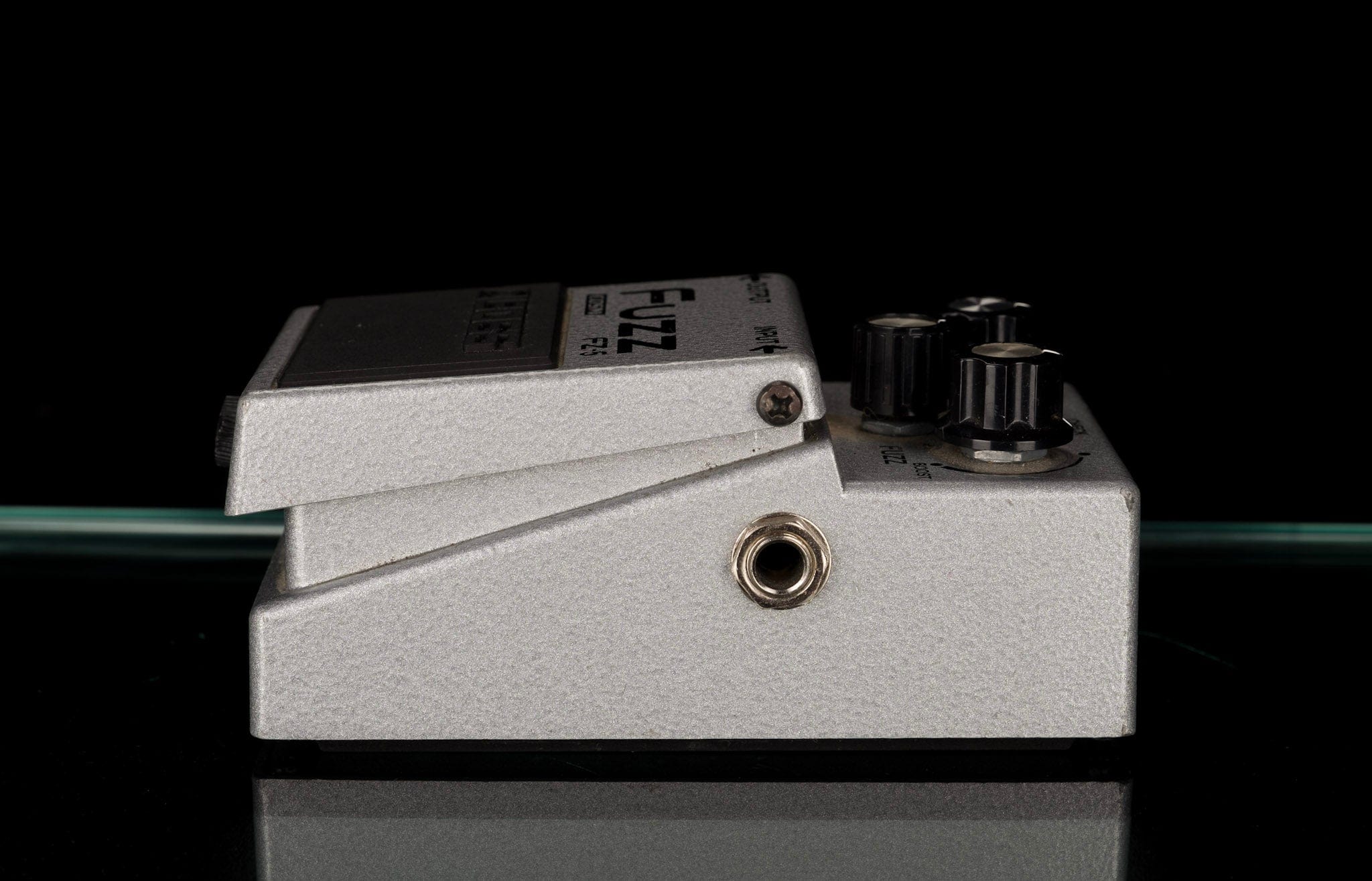 Used Boss FZ-5 Fuzz Guitar Effect Pedal - Image 4
