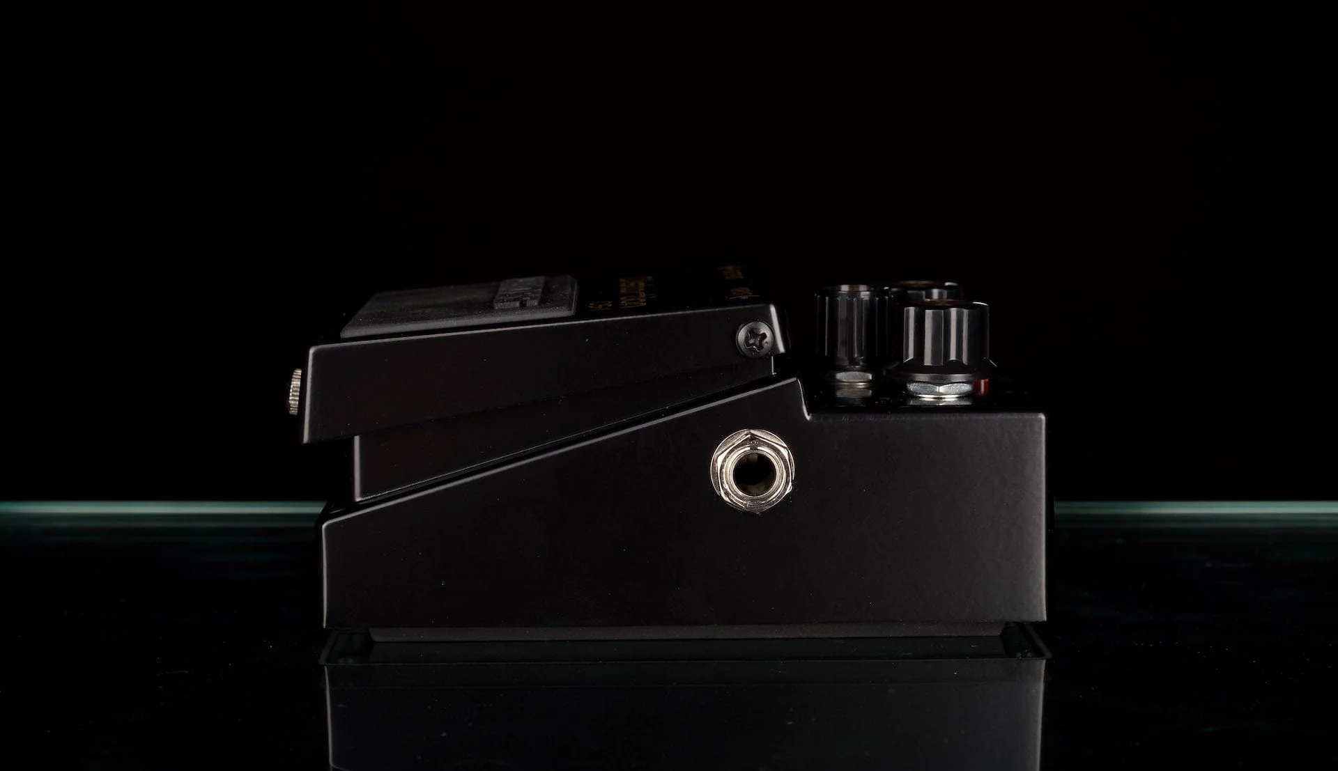 Used Boss Limited Edition 40th Anniversary DS-1 Distortion Guitar Effect Pedal With Box - Image 5