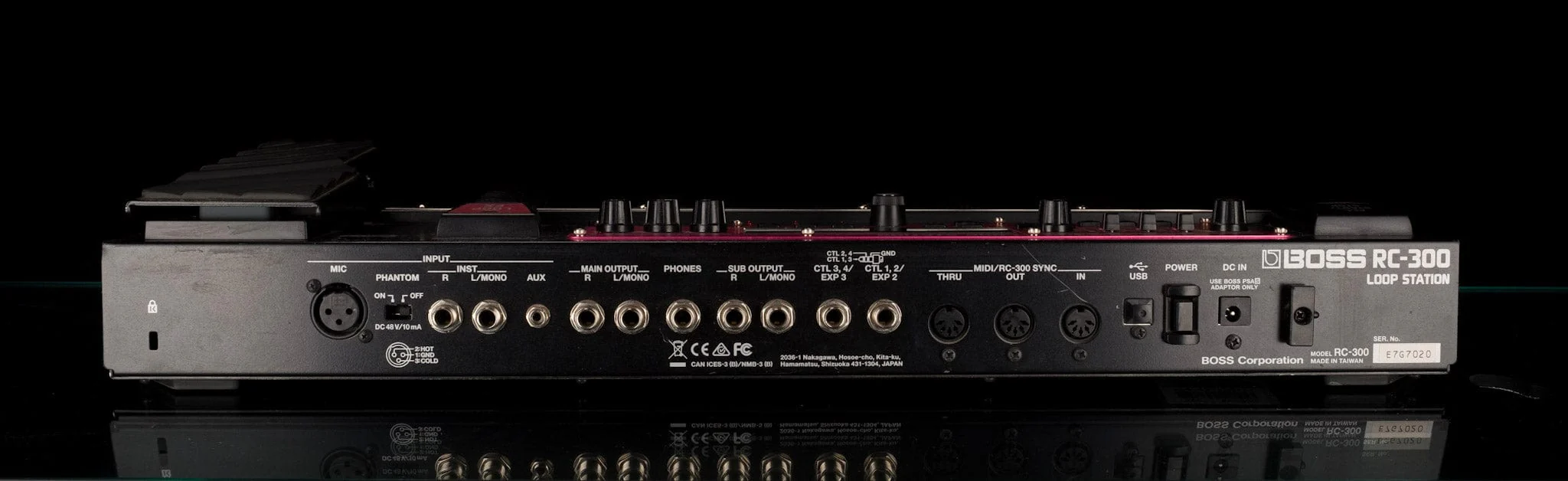 Used Boss RC-300 Loop Station Looper Guitar Effect Pedal - Image 6
