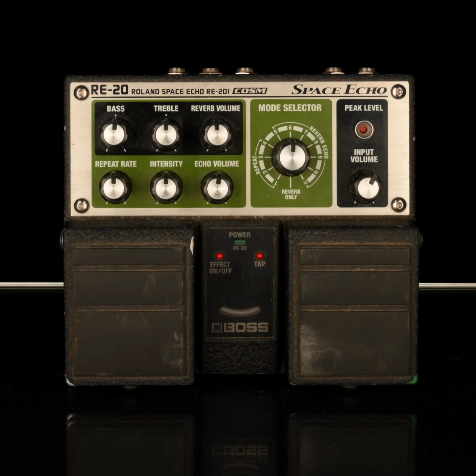Used Boss RE-20 Space Echo Delay Reverb Pedal - 2