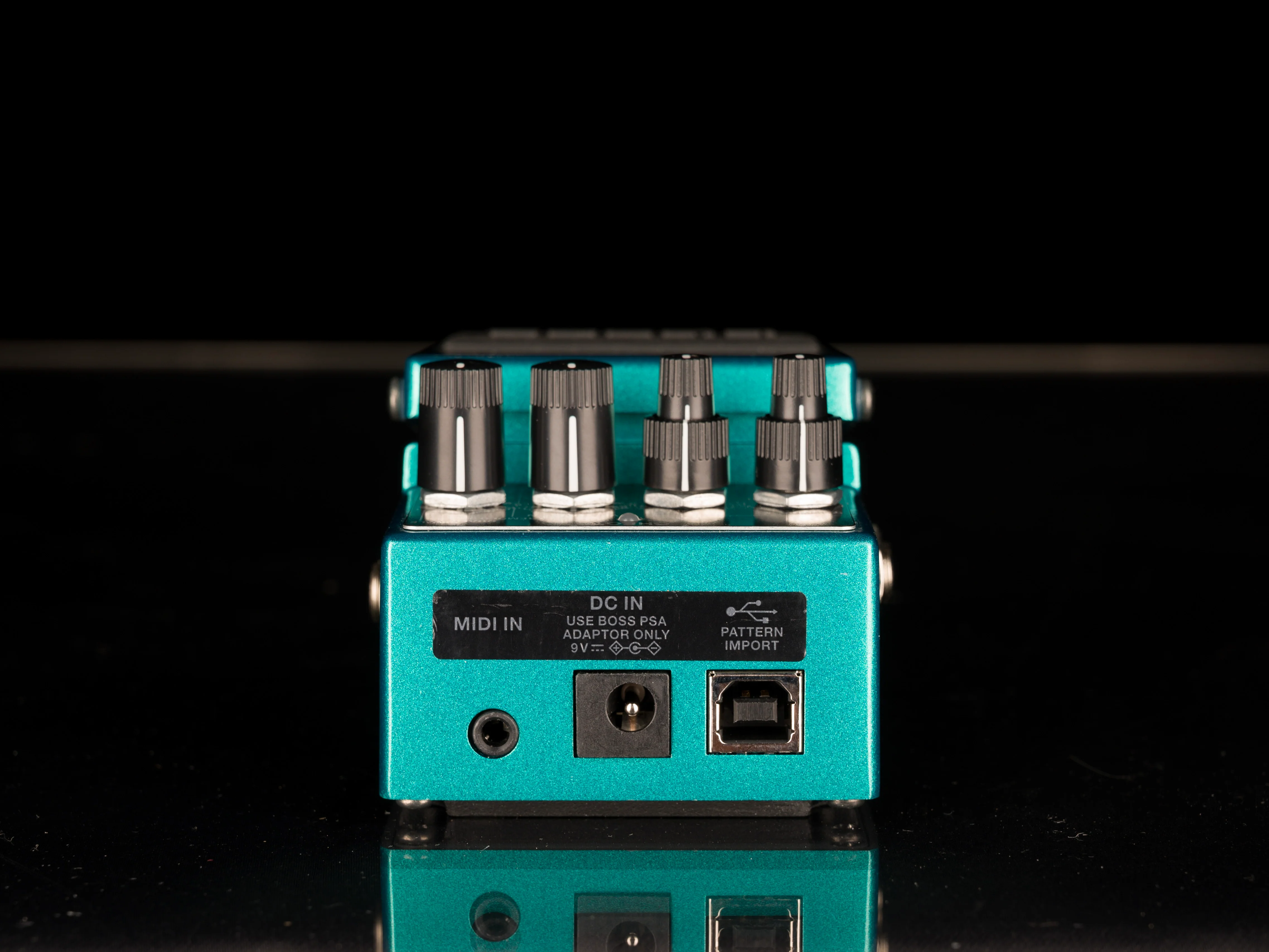 Used Boss SL-2 Slicer Audio Pattern Processor Pedal with Box - Image 4