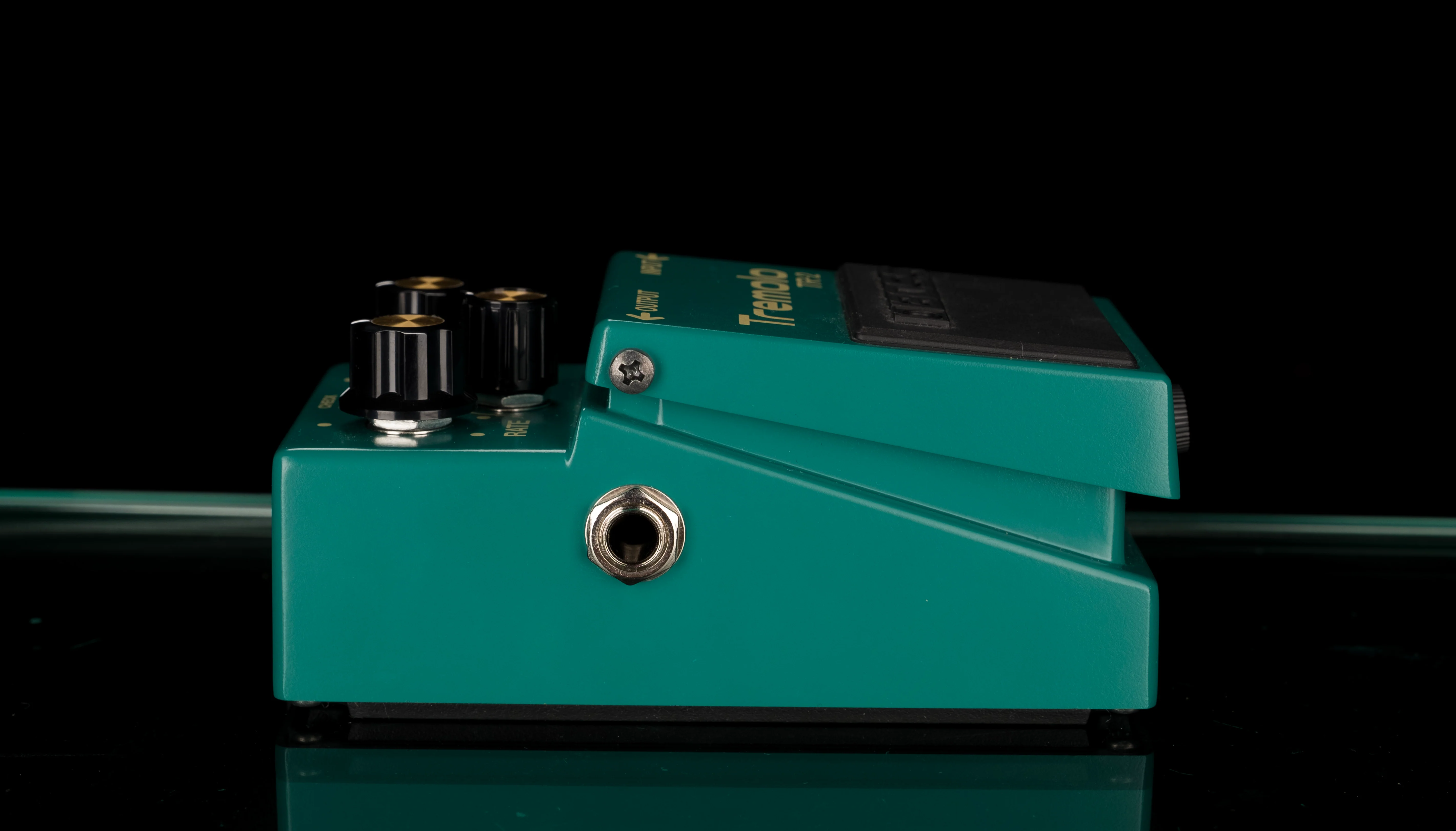Used Boss TR-2 Tremolo Pedal With Box - Image 6