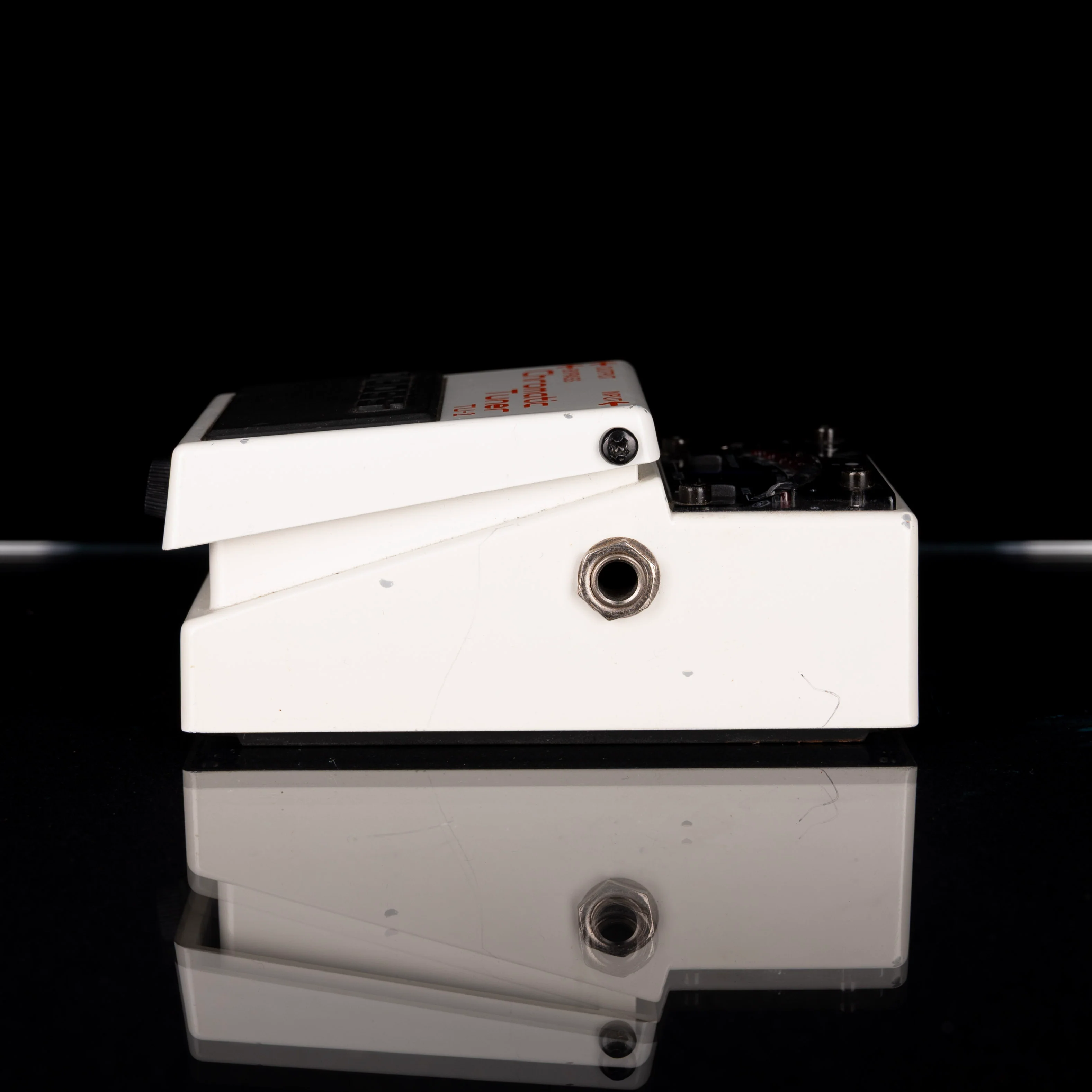 Used Boss TU-2 Tuner Pedal - 2 - Image 4