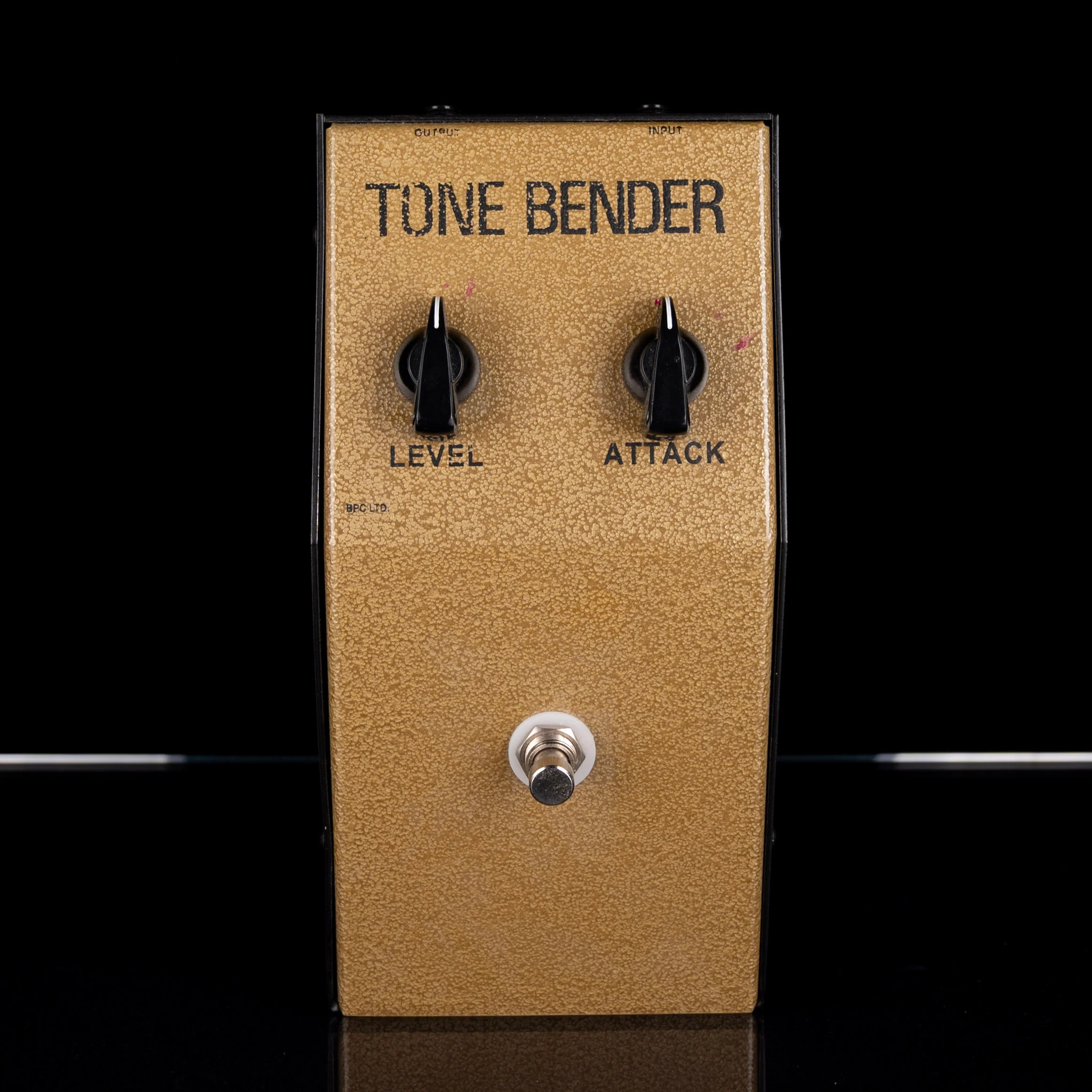 Used British Pedal Company MKI Tone Bender Fuzz Guitar Pedal With Box - Image 2