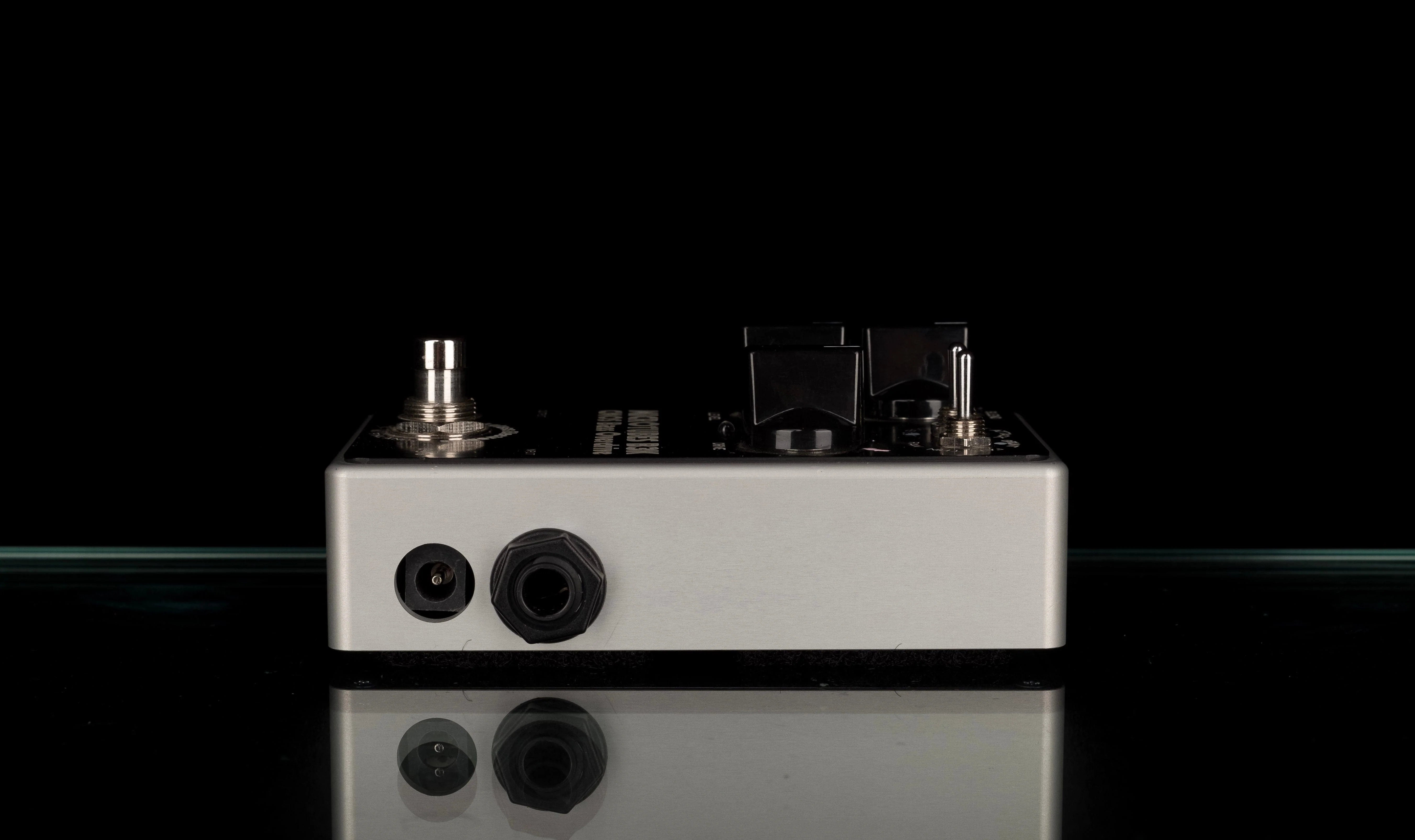 Used Darkglass Electronics Microtubes B3K Bass Overdrive Guitar Effect Pedal - Image 3