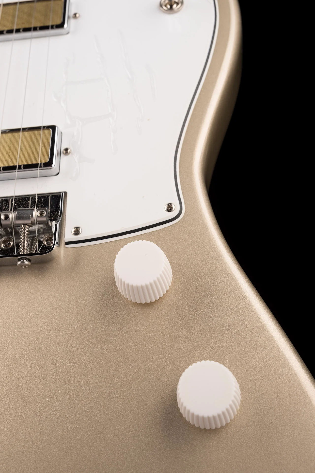 Used Demo Harmony Standard Silhouette Champagne with Mono Case - Image 8