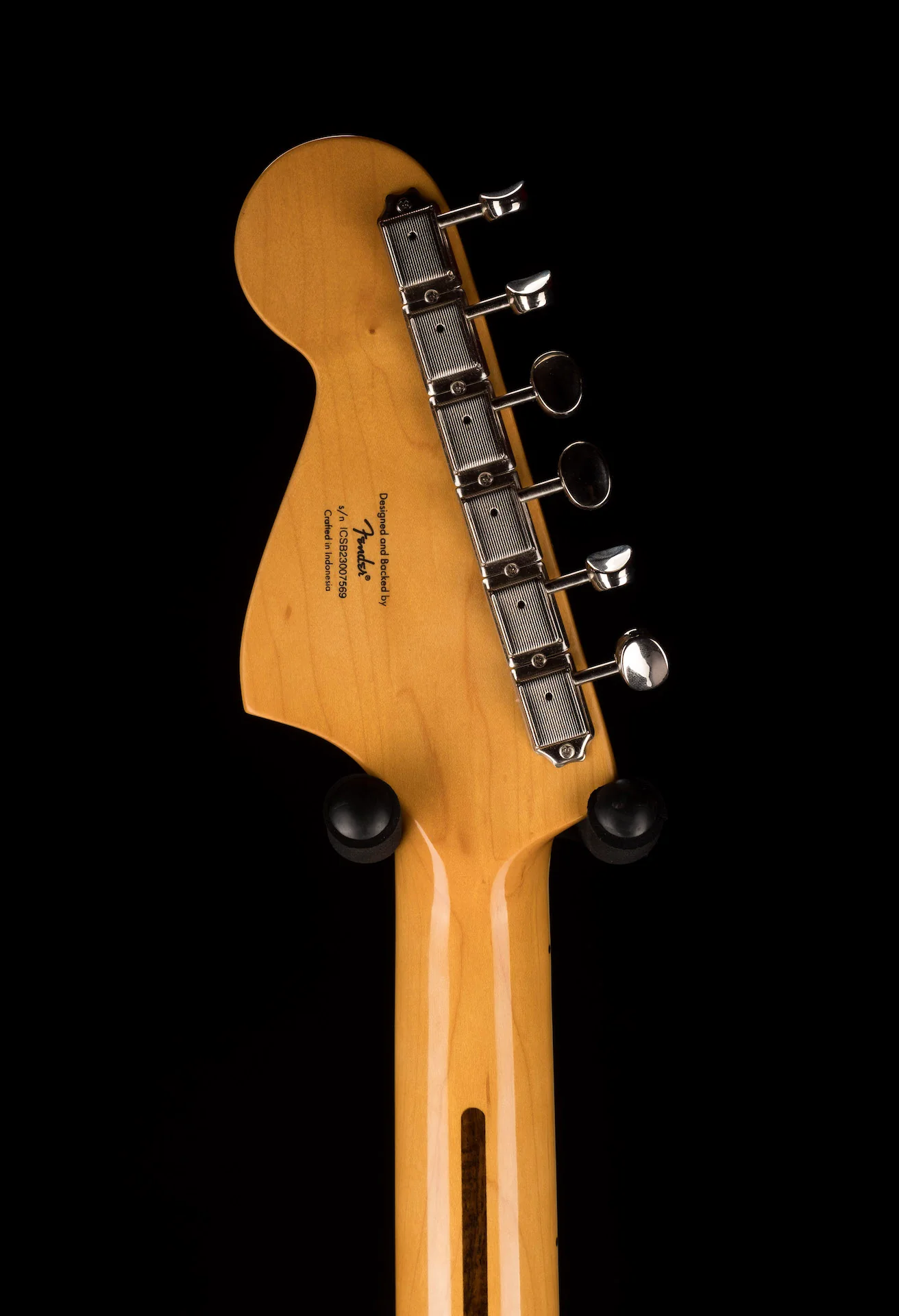Used Demo Squier Classic Vibe Bass VI 3-Color Sunburst - Image 17
