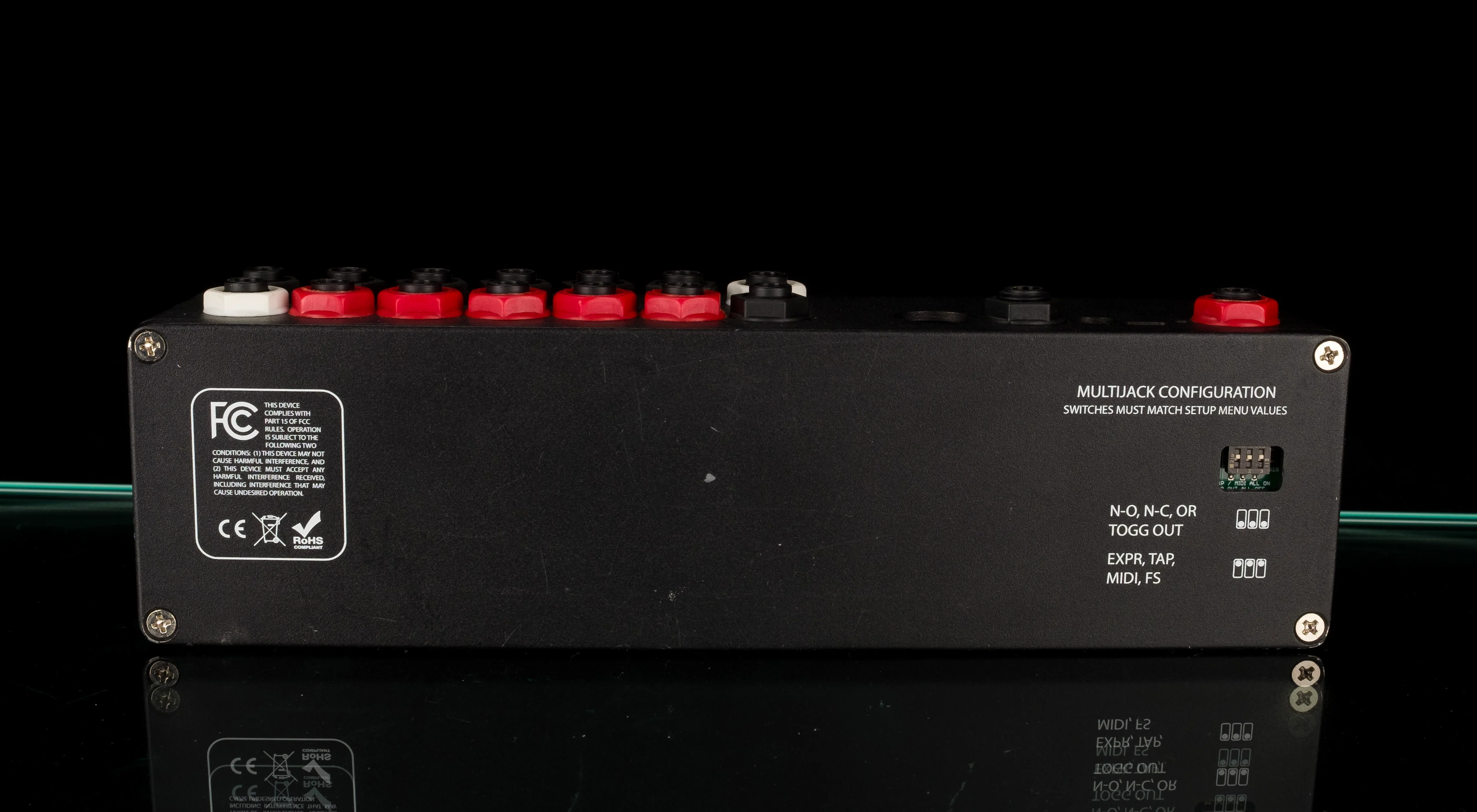 Used Disaster Area DPC-5 Gen3 Programmable Bypass Switcher with Box - Image 3