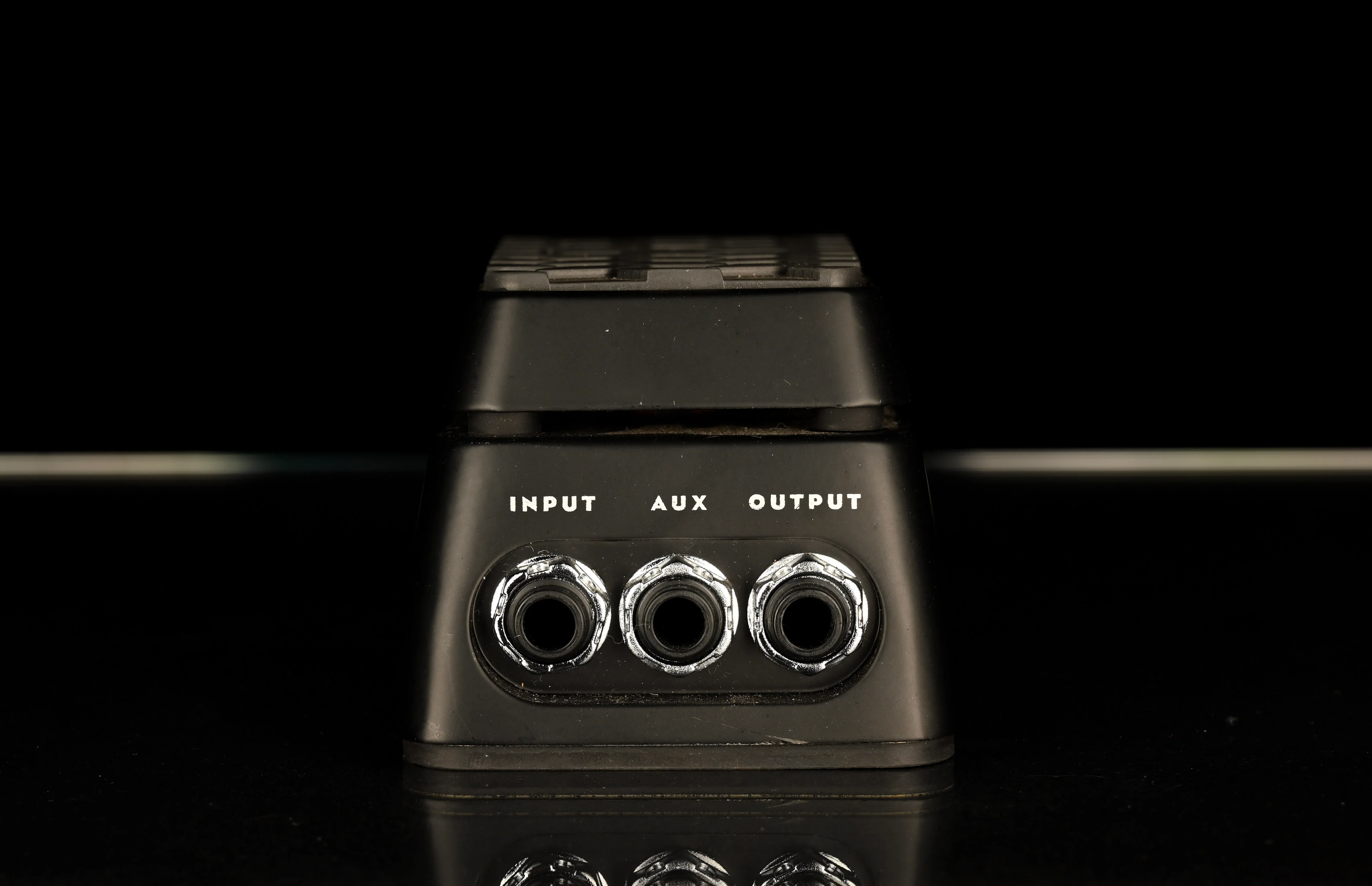 Used Dunlop DVP4 Volume (X) Mini Pedal With Box - Image 3