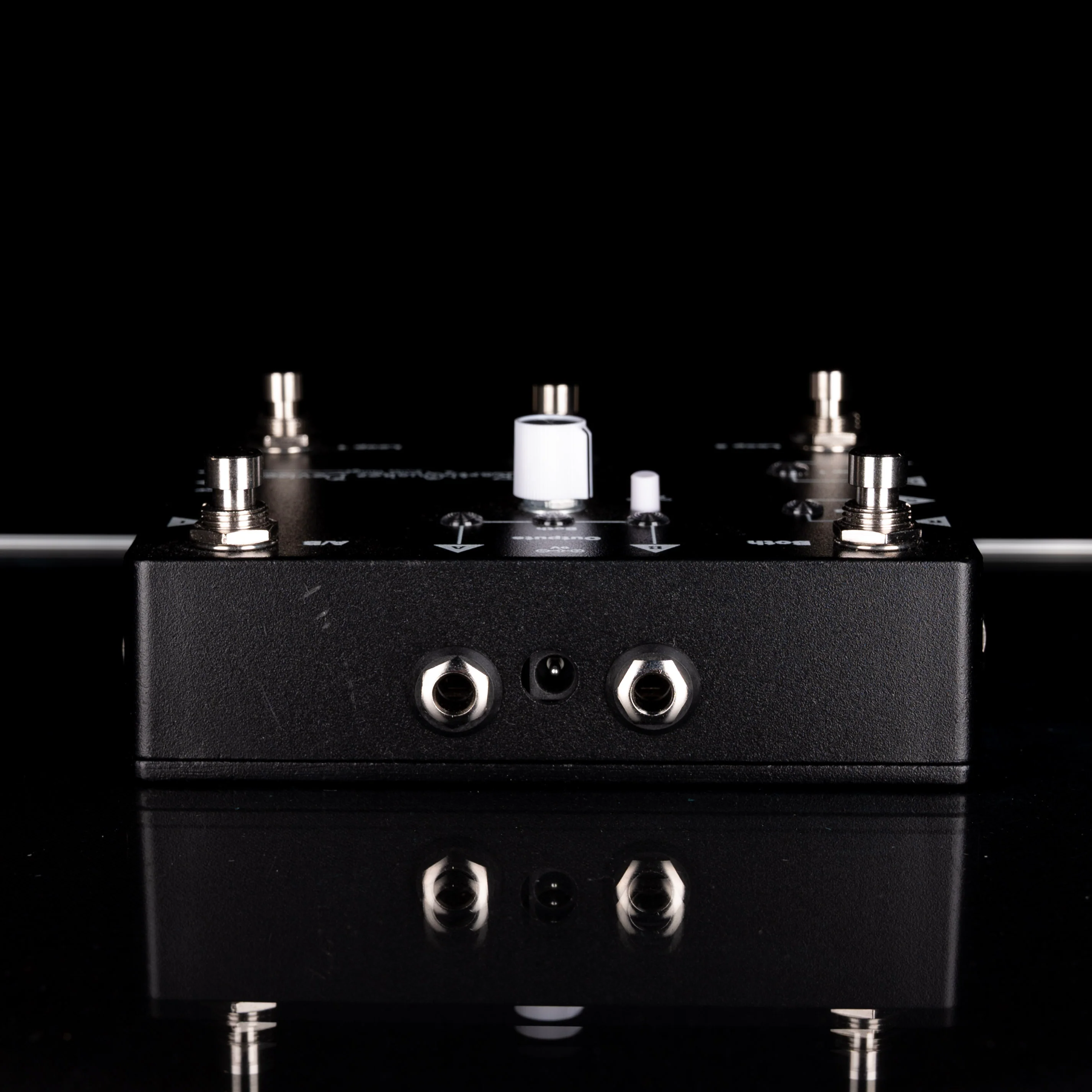 Used EarthQuaker Devices Swiss Things PedalBoard Reconciler Guitar Pedal With Box - Image 4