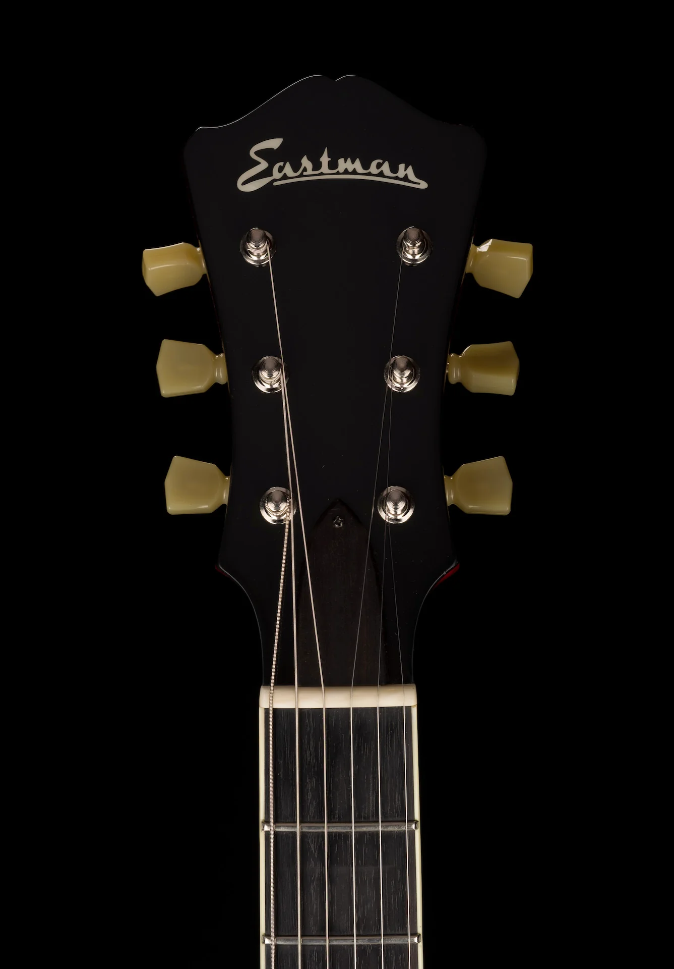 Used Eastman T386-RD Thinline Semi-Hollow Red with OHSC - Image 12