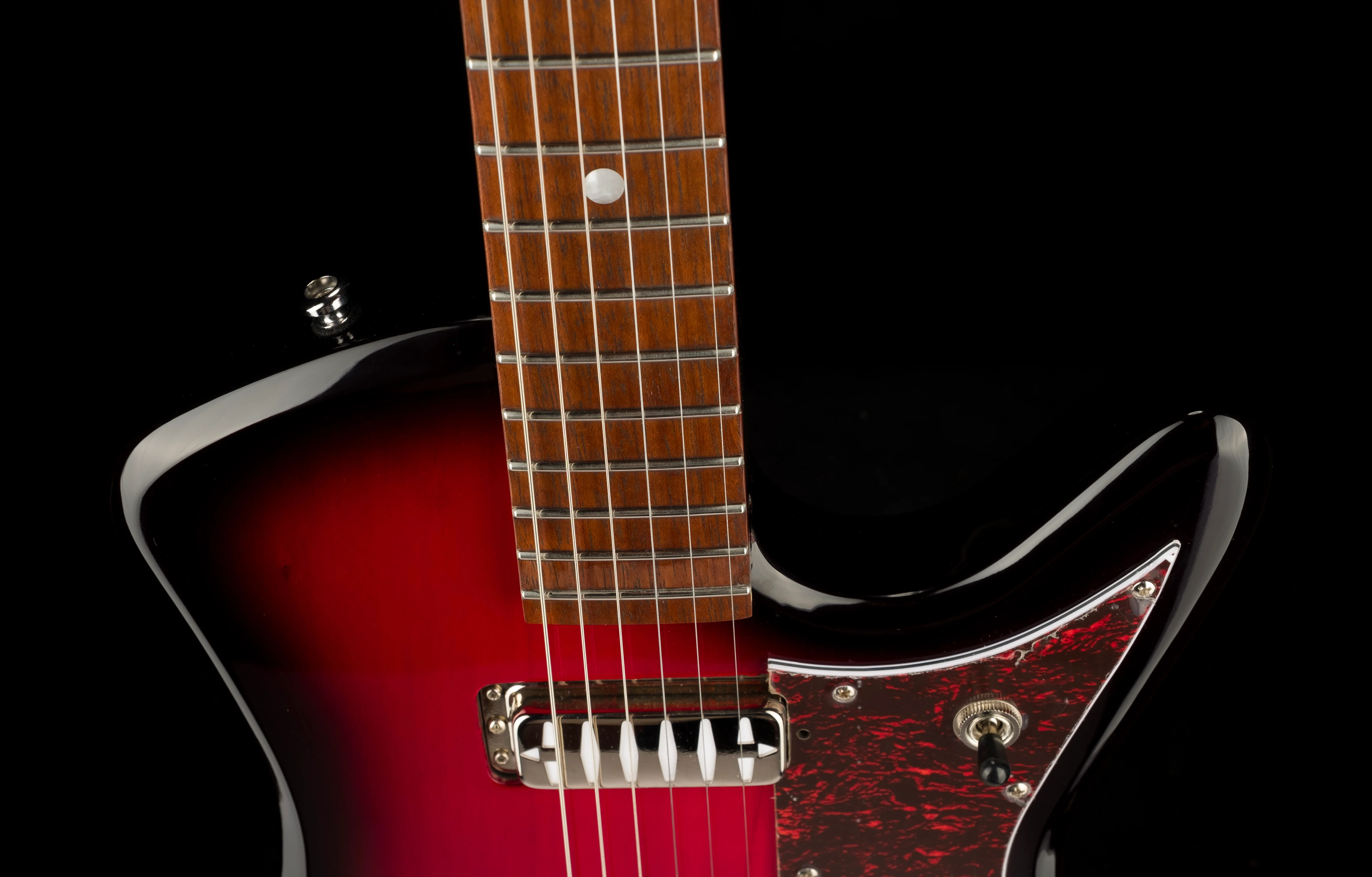 Used Eastwood Airline Bighorn Redburst - Image 3