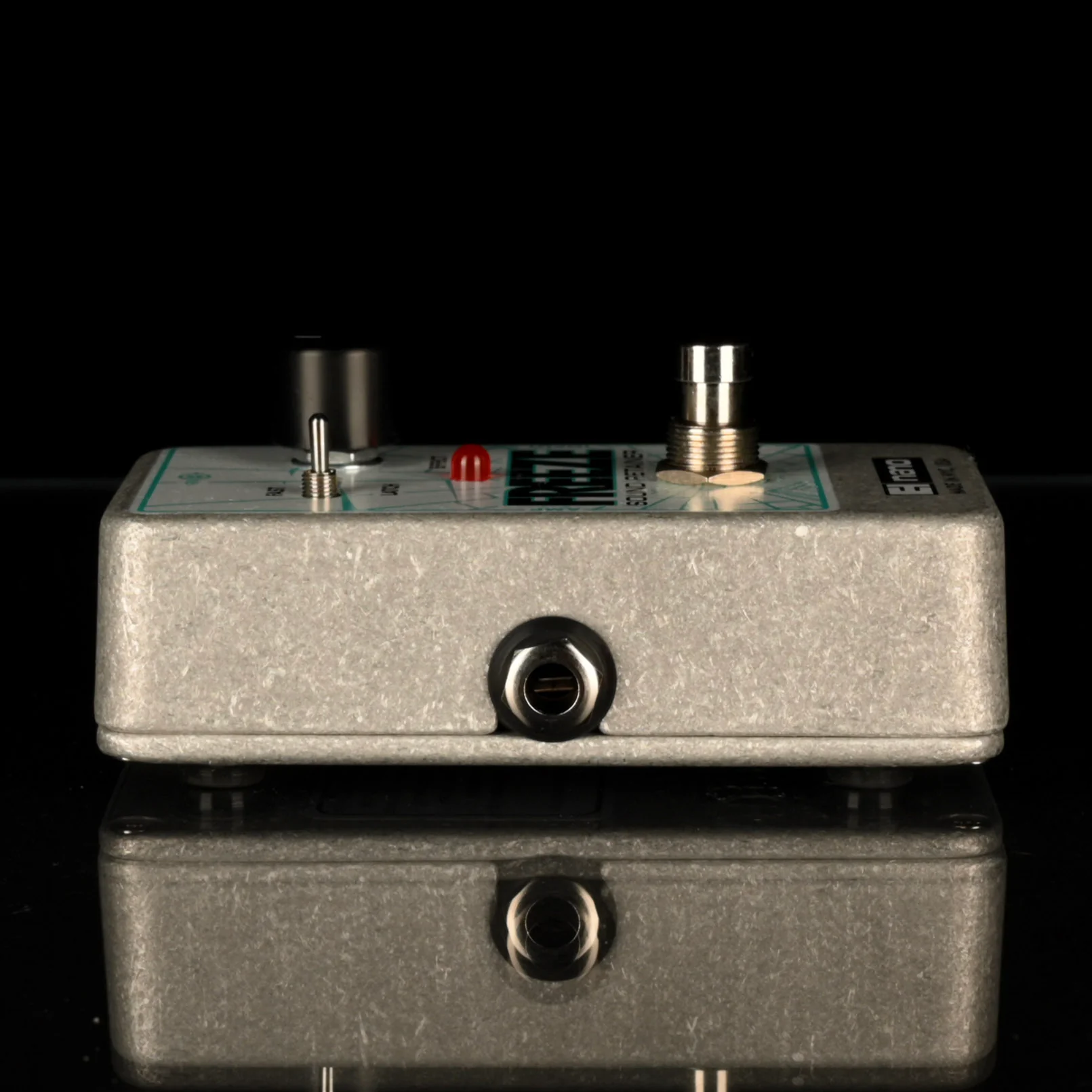 Used Electro-Harmonix Nano Freeze Sound Retainer Pedal with Box - Image 5