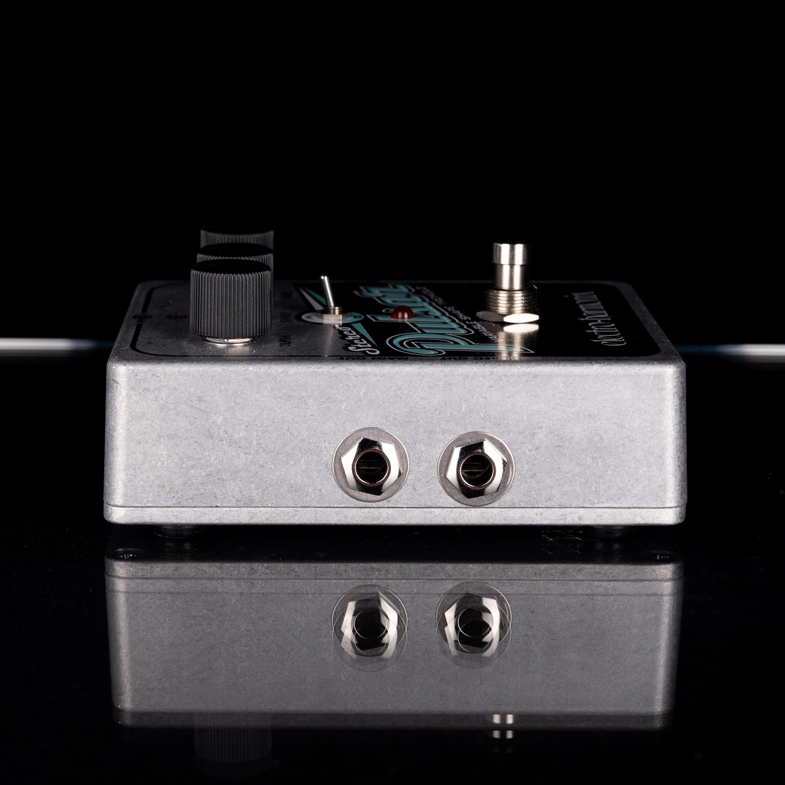 Used Electro-Harmonix Stereo Pulsar Variable Shape Analog Tremolo Pedal with Box - Image 6