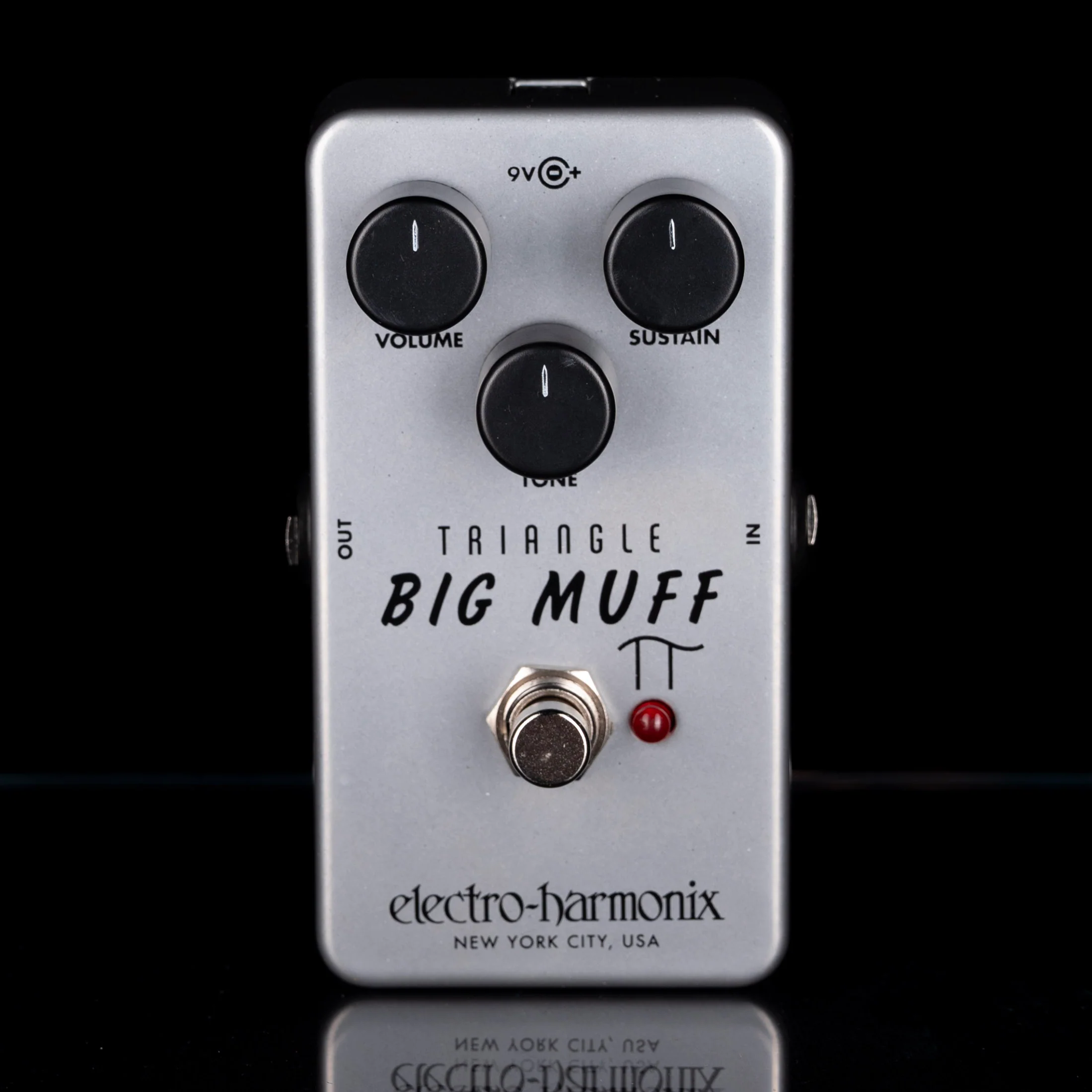 Used Electro-Harmonix Triangle Big Muff Pi Fuzz/Distortion/Sustainer Pedal with Box - Image 2