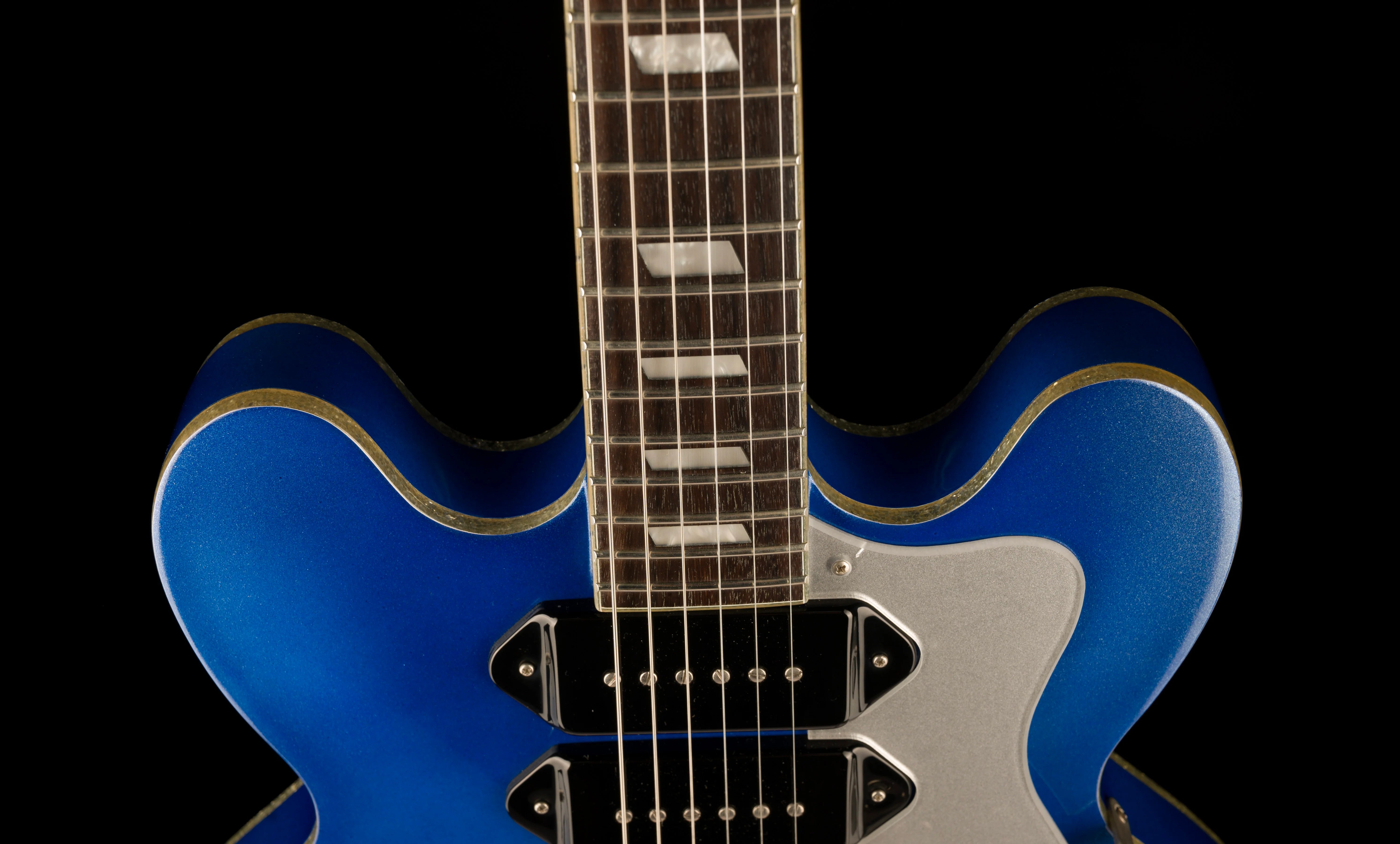 Used Epiphone Limited Edition Riviera Custom P93 Royale Chicago Blue Pearl with Gig Bag - Image 3