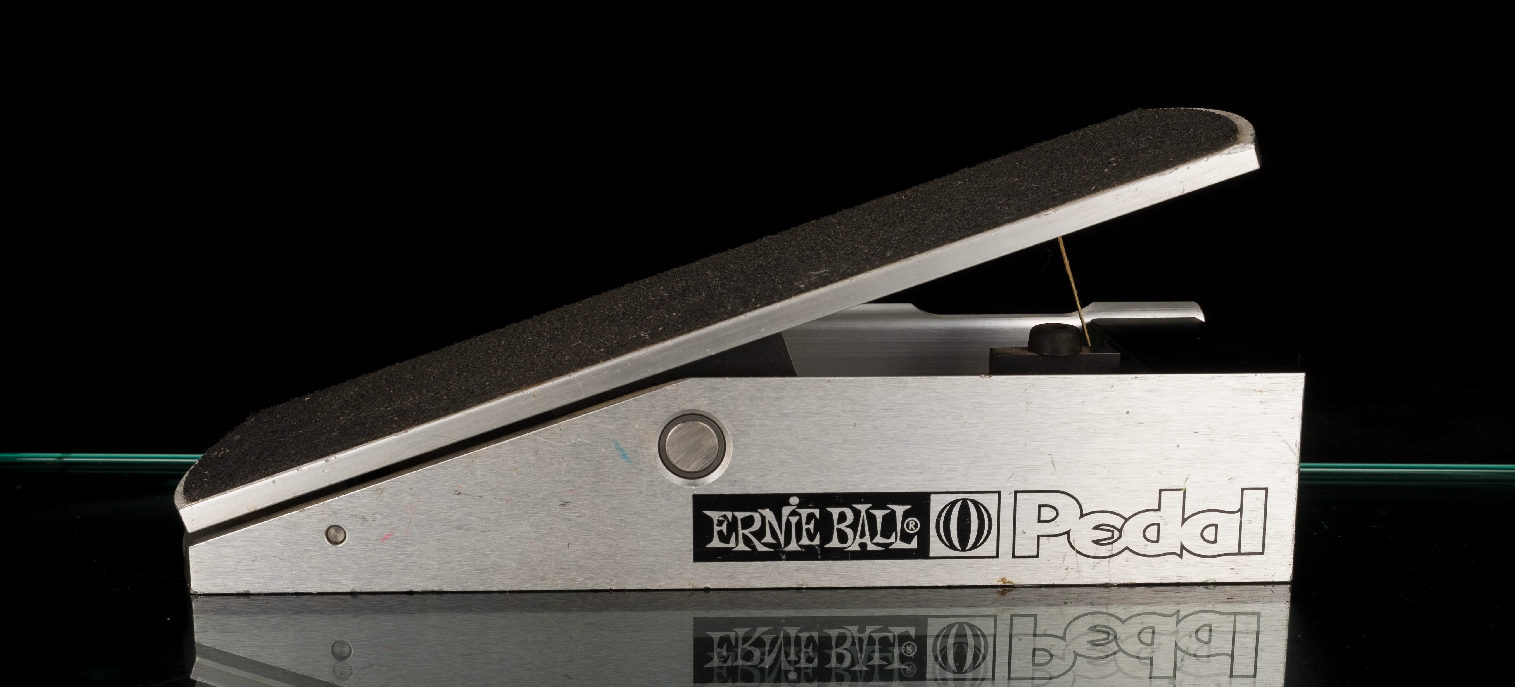 Used Ernie Ball Volume Pedal - Image 3