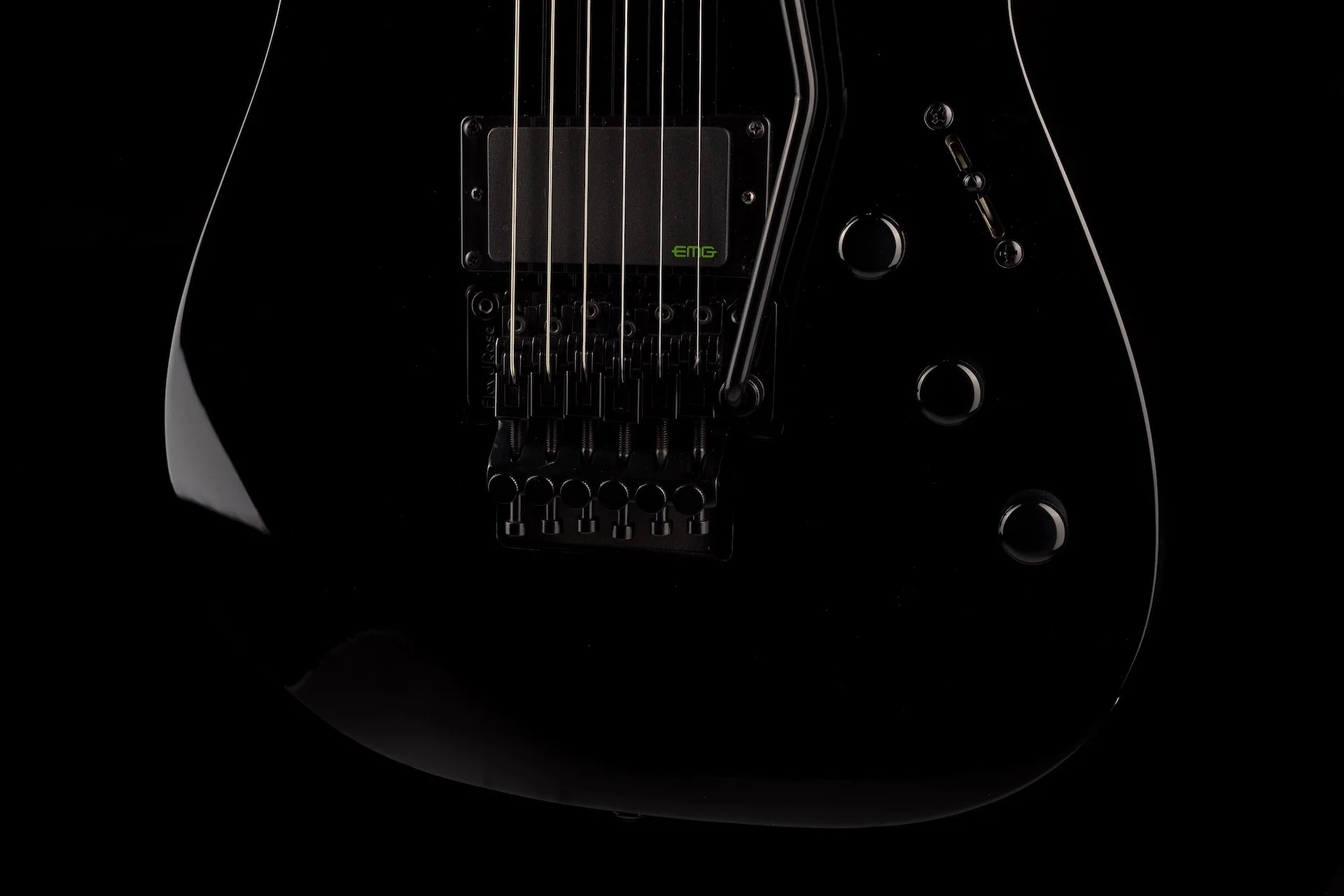 Used ESP LTD Kirk Hammett Signature KH-602 Black with OHSC - Image 5