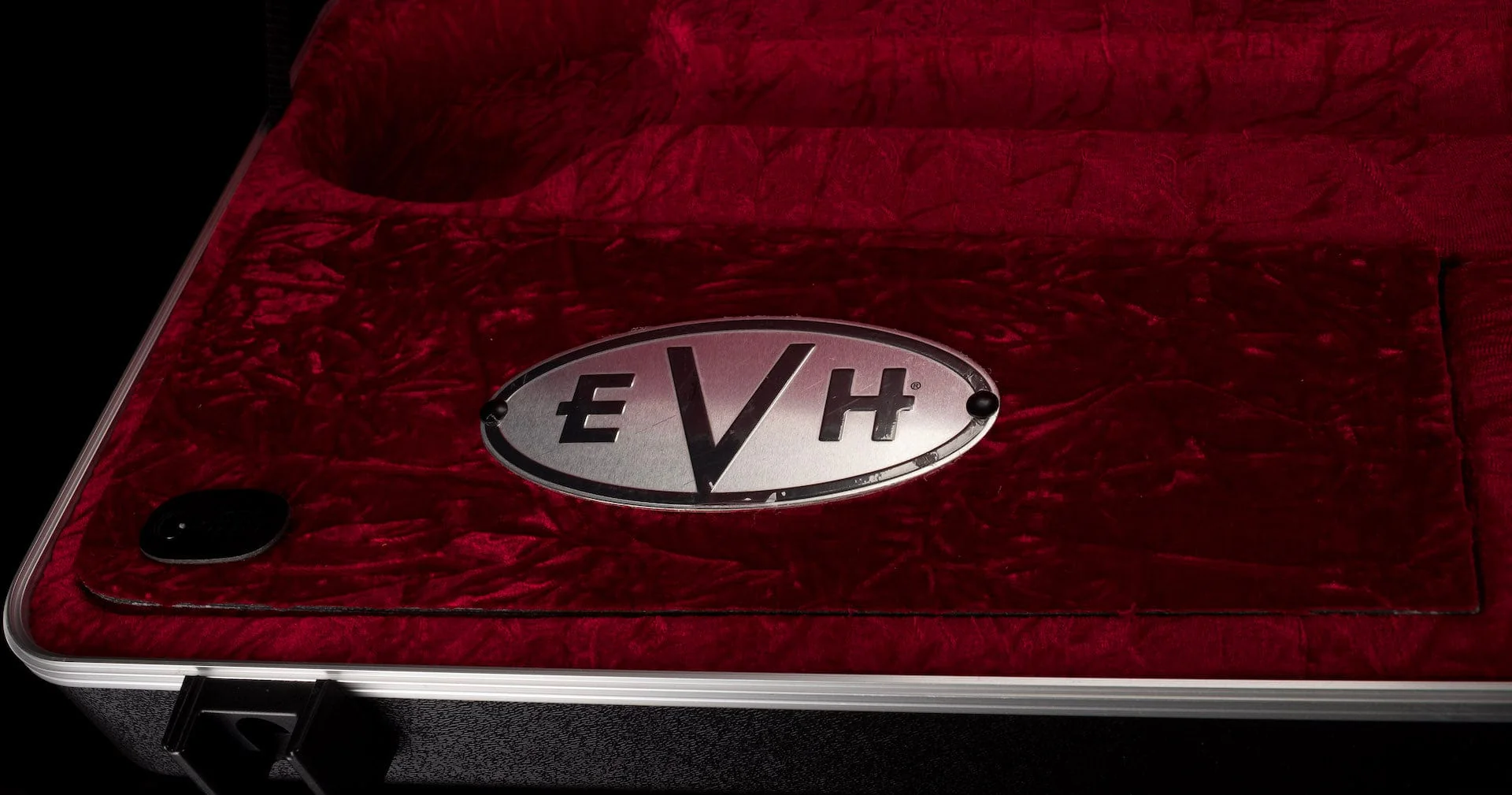 Used EVH Wolfgang Hardshell SKB Case - Image 6