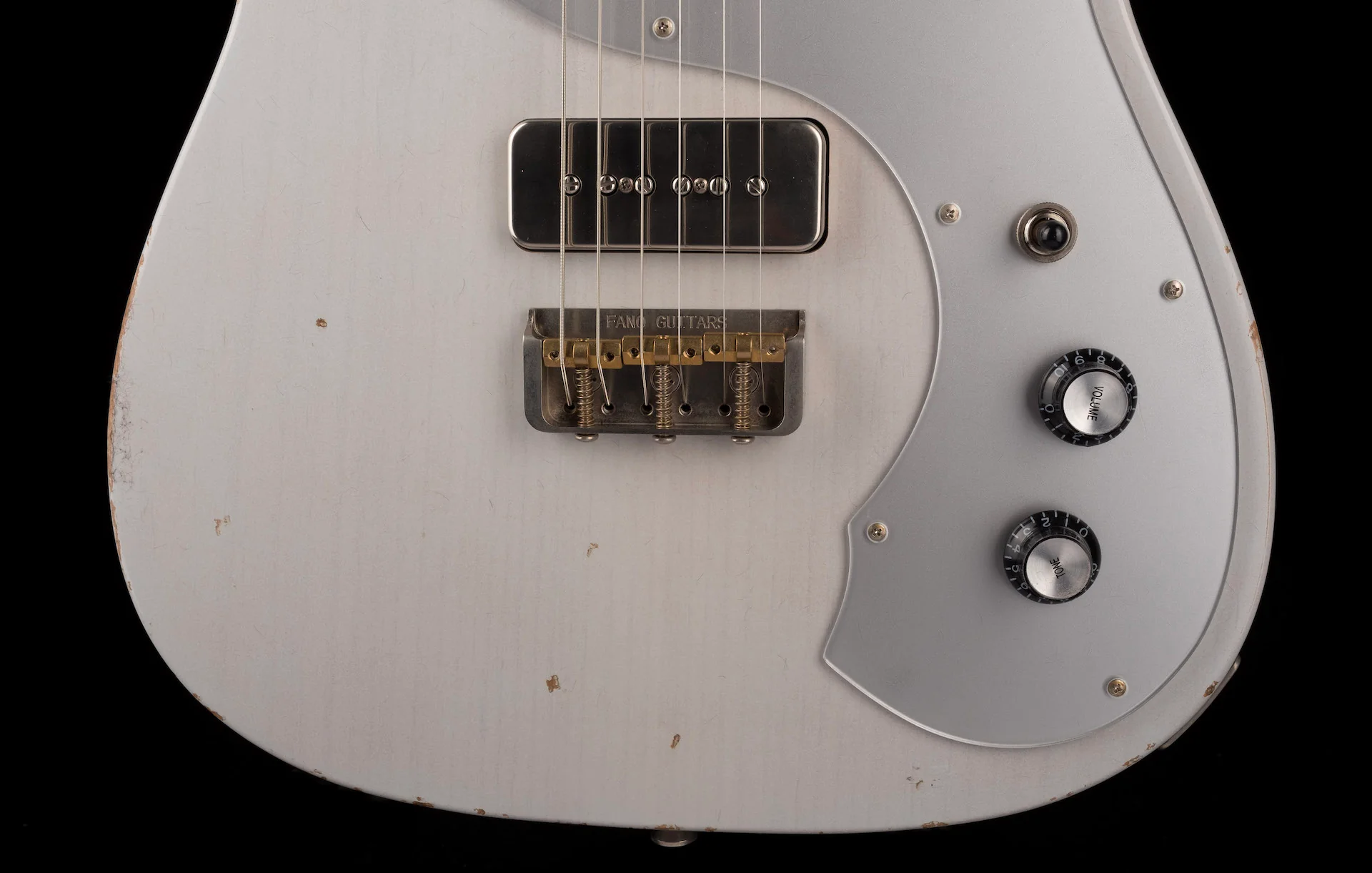 Used Fano Oltre Series TC6 P90 Light Distress Sonic Mary with Gig Bag - Image 5