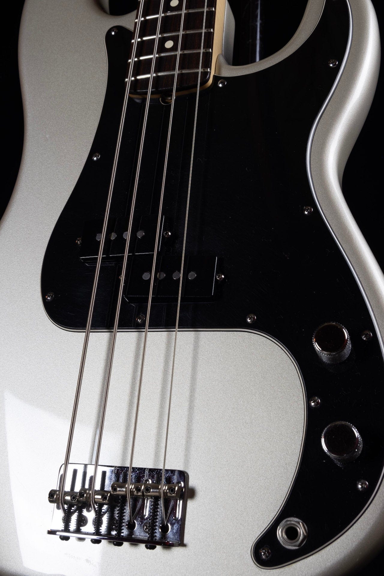Used Fender 2005 Fender American Series Precision Bass Chrome Silver With OHSC - Image 3
