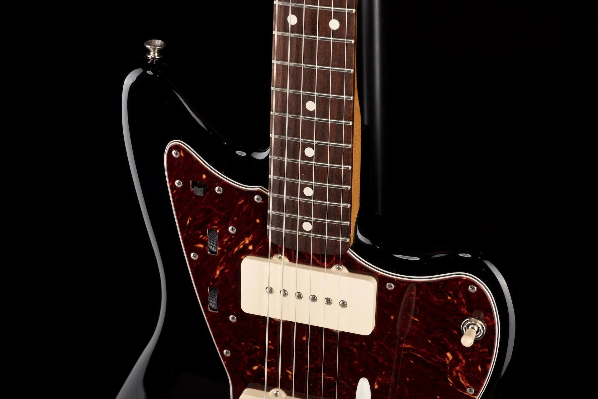 Used Fender 2014 Classic Player Jazzmaster Special Black with Gig Bag - Image 3