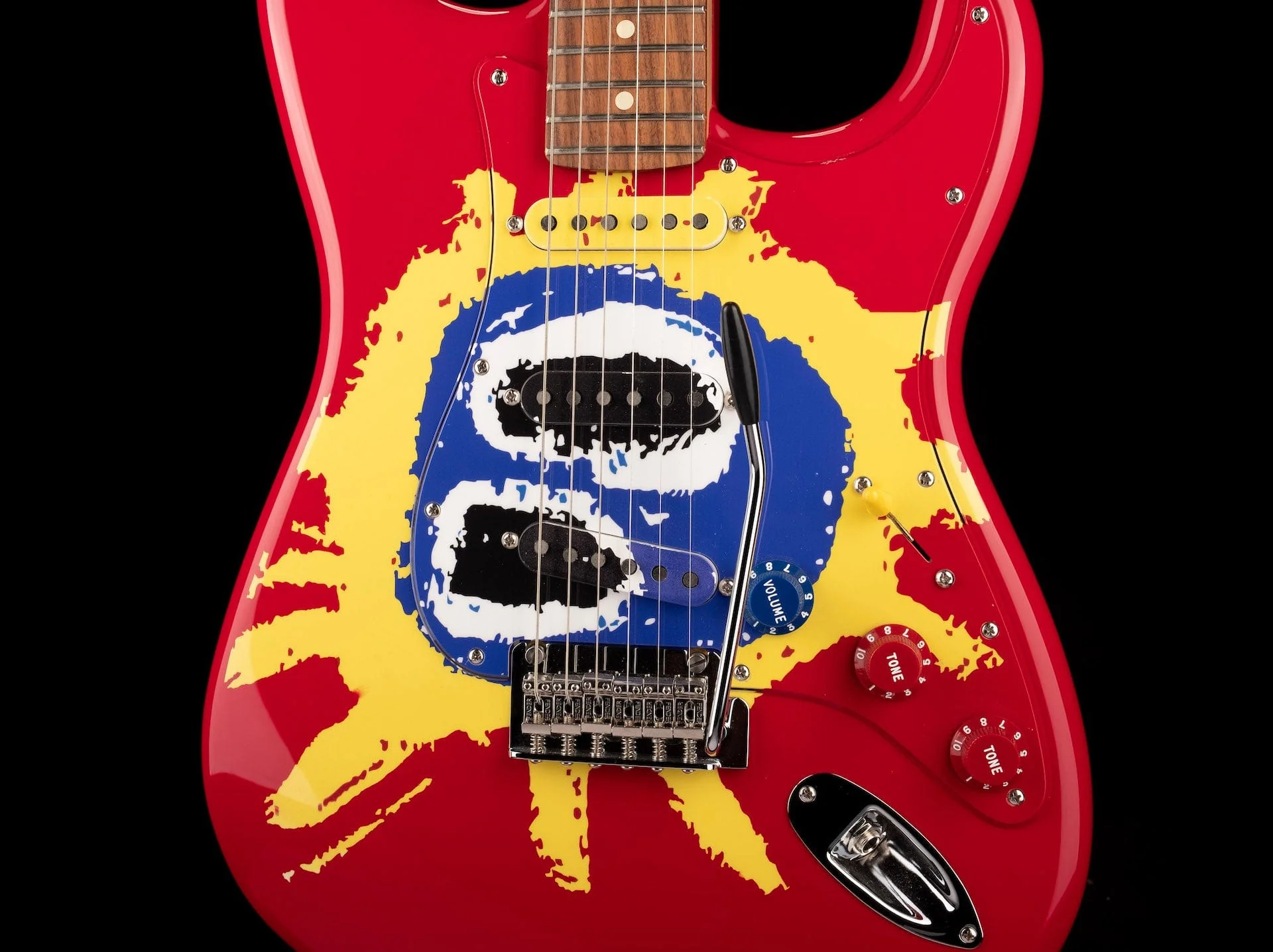 Used Fender 30th Anniversary Screamadelica Stratocaster with Gig Bag - Image 6
