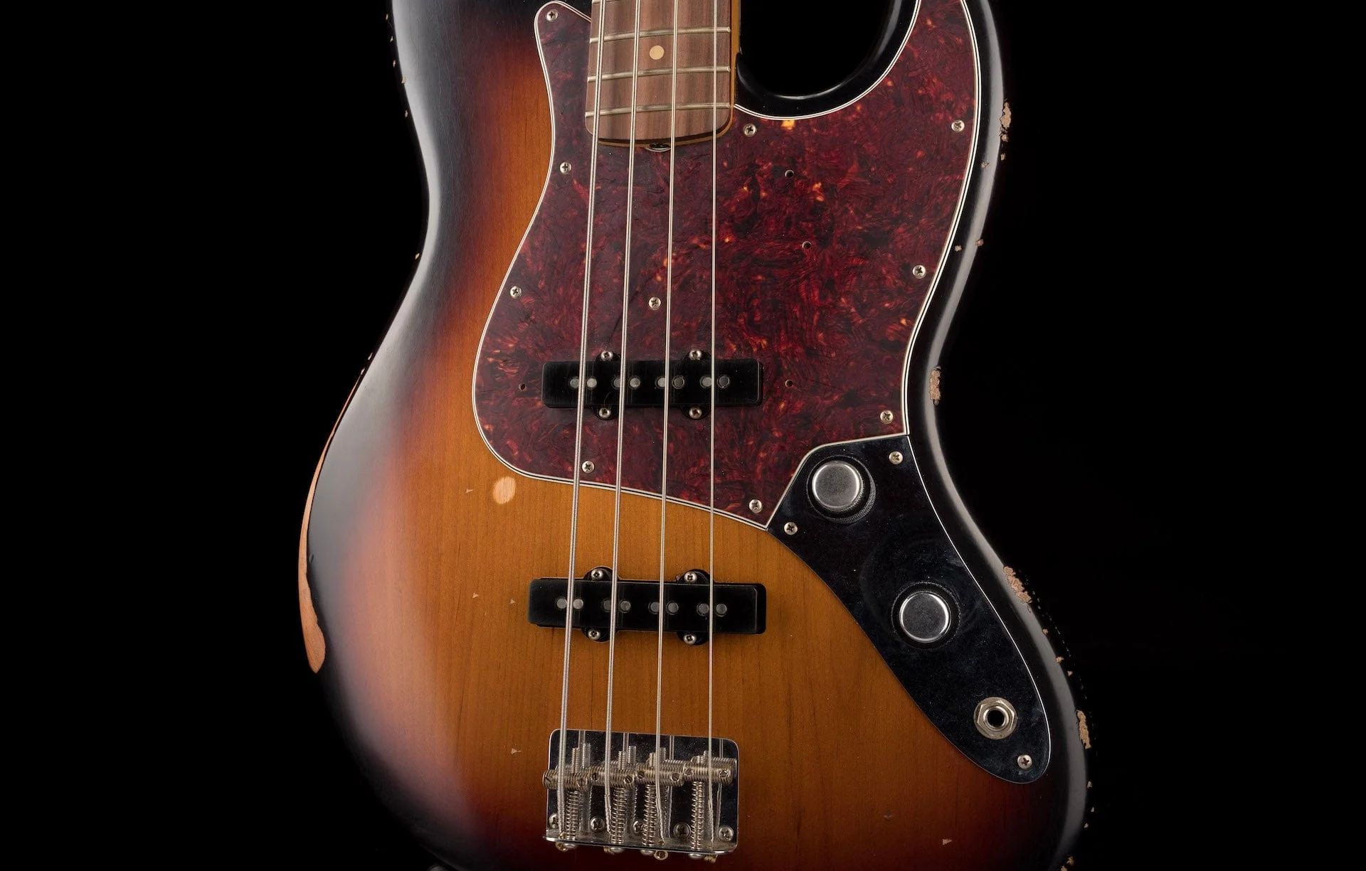 Used 2018 Fender 60th Anniversary Road Worn Jazz Bass 3-Tone Sunburst with OHSC - Image 6
