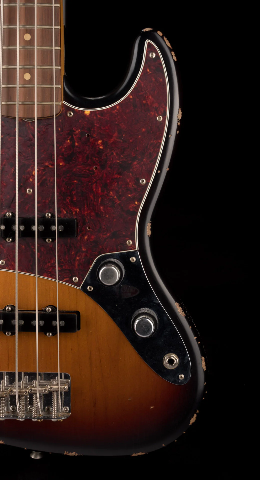 Used 2018 Fender 60th Anniversary Road Worn Jazz Bass 3-Tone Sunburst with OHSC - Image 9