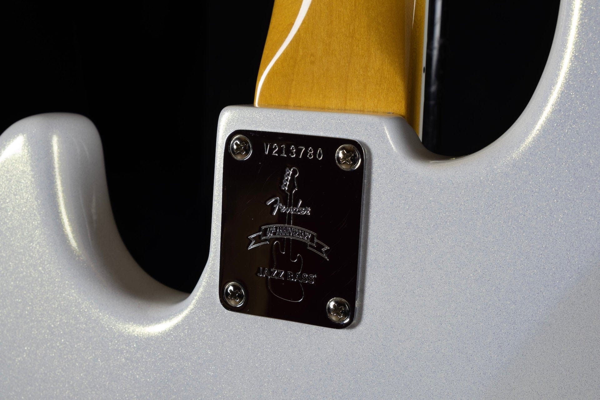 Used Fender 60th Annviersary 60's Jazz Bass Arctic Pearl with Case - Image 10