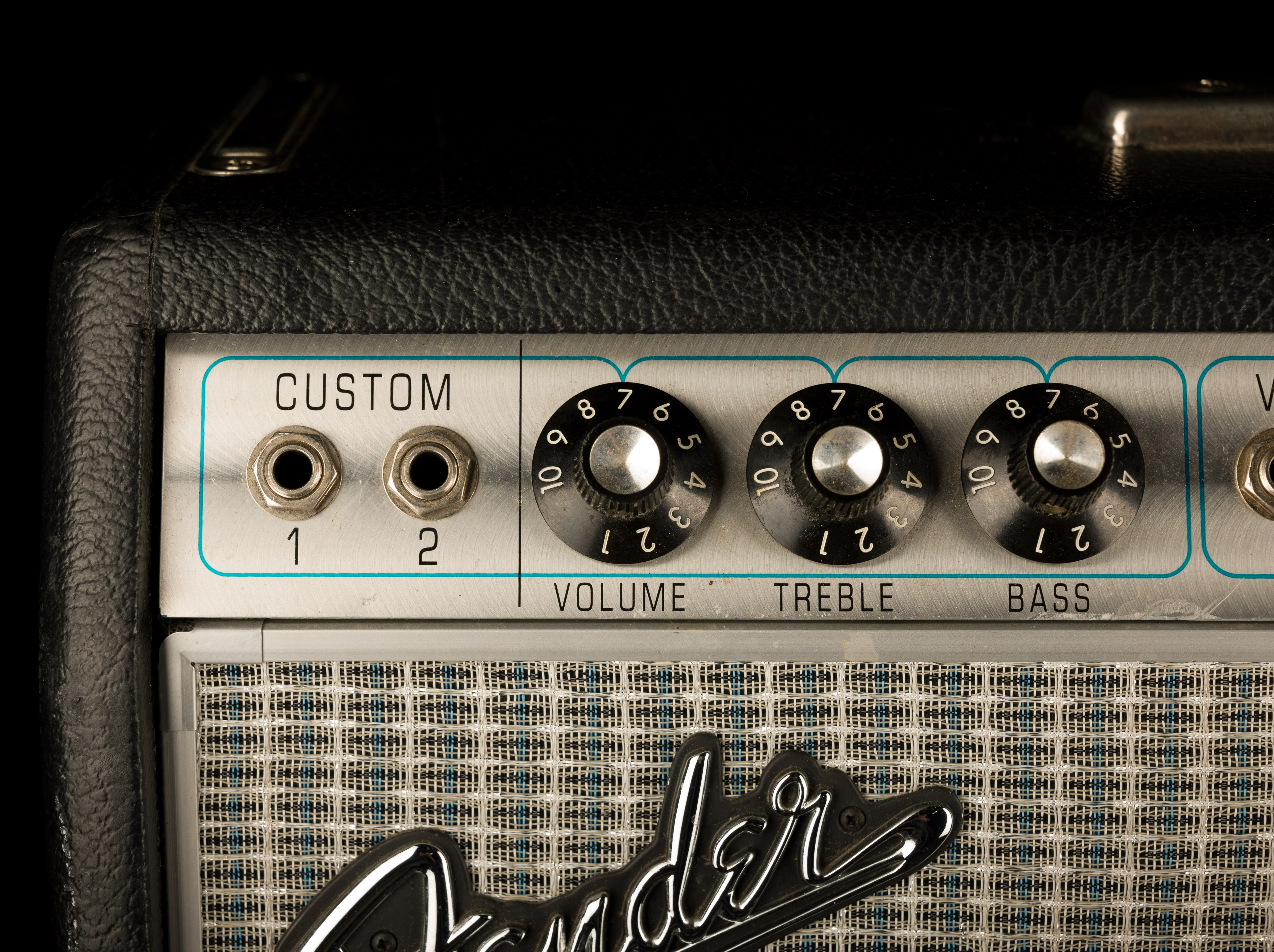 Used 2016 Fender ’68 Custom Deluxe Reverb Guitar Amp Combo With Footswitch - Image 5