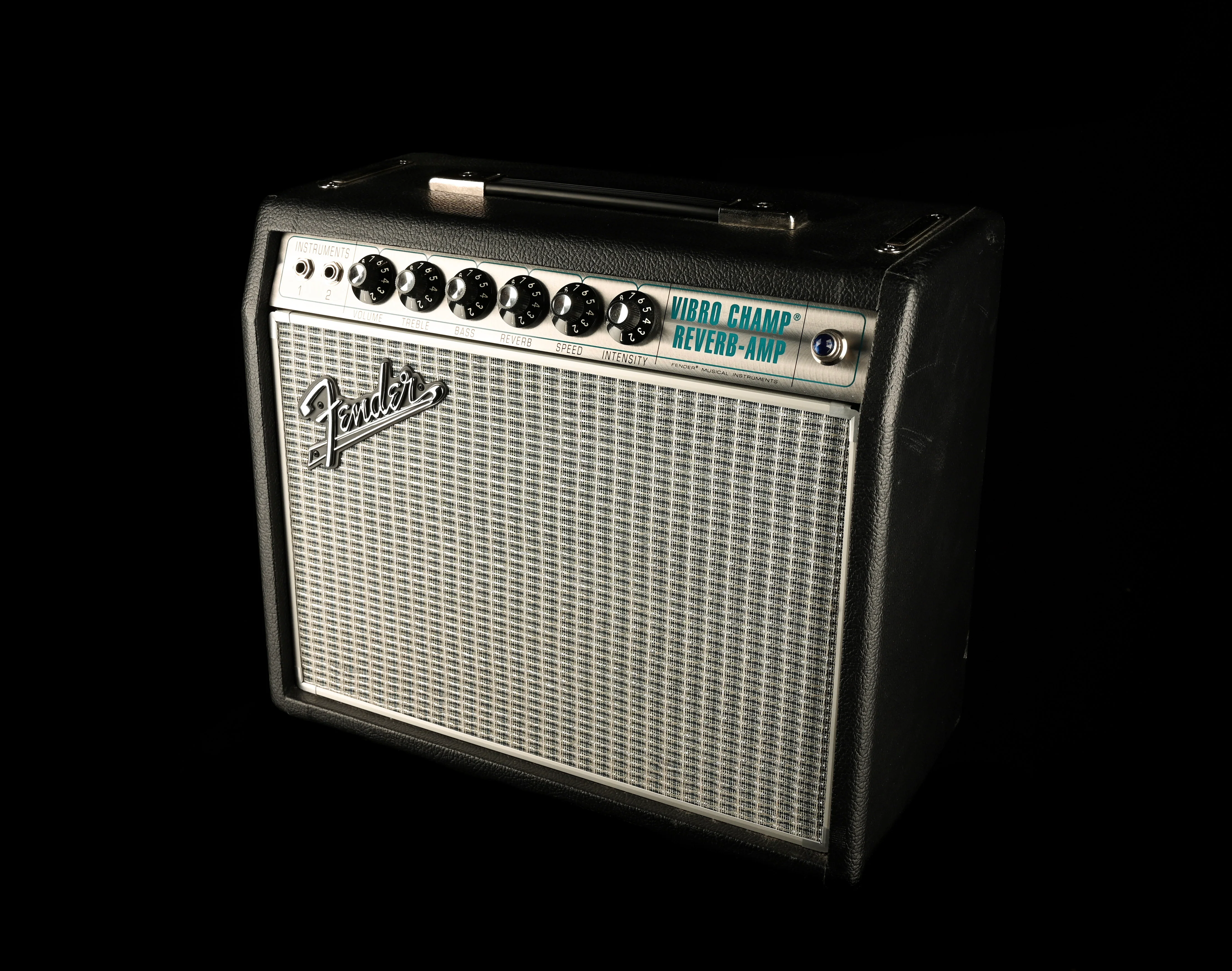 Used Fender '68 Custom Vibro Champ Reverb Black Guitar Amp Combo - Image 2
