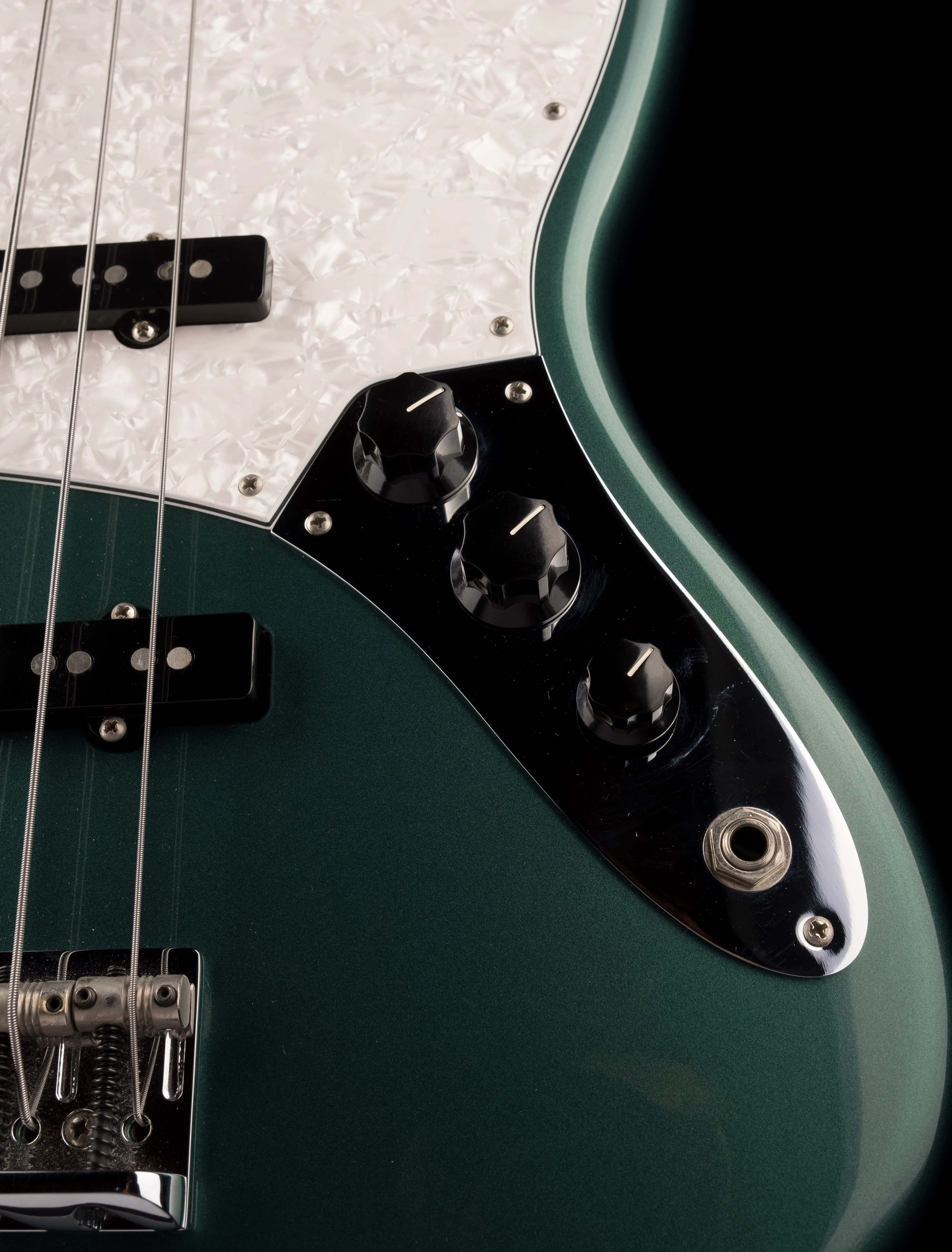 Used Fender Adam Clayton Jazz Bass Sherwood Green Metallic with OHSC - Image 8