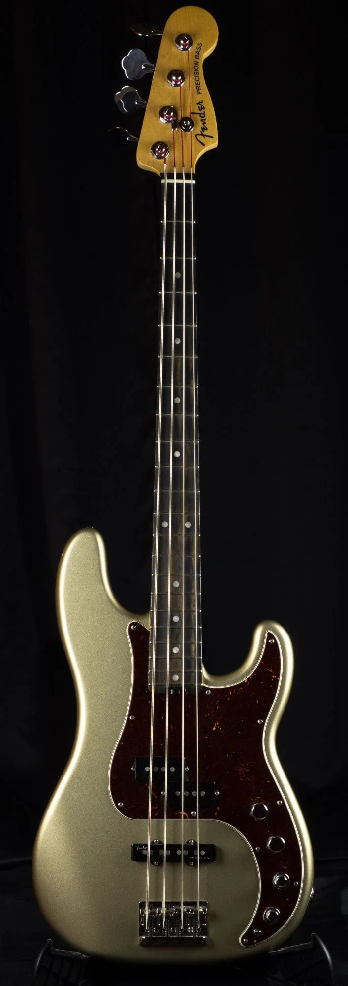 Used Fender American Elite Precision Bass Champagne - Image 2