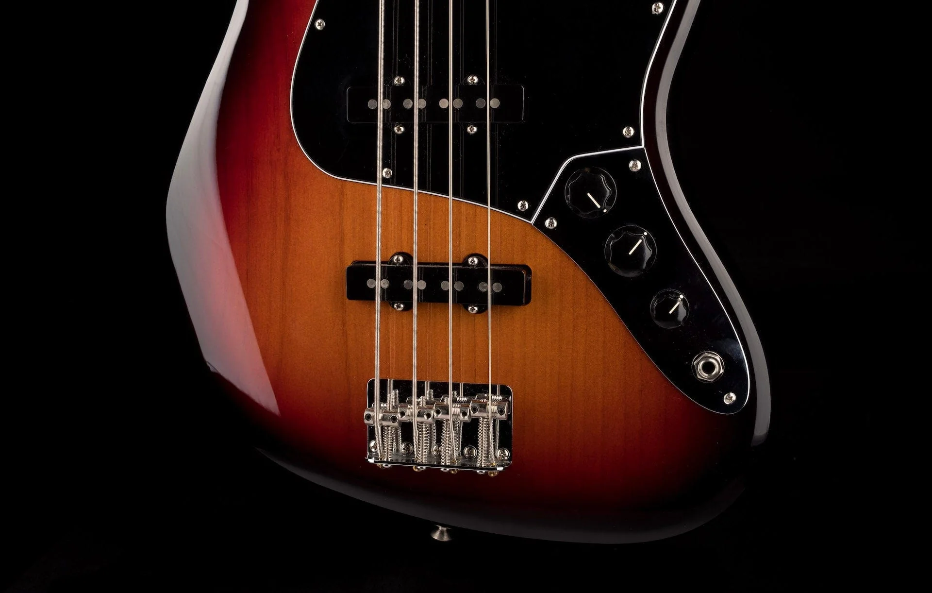 Used 2019 Fender American Performer Jazz Bass 3-Tone Sunburst with Case - Image 5