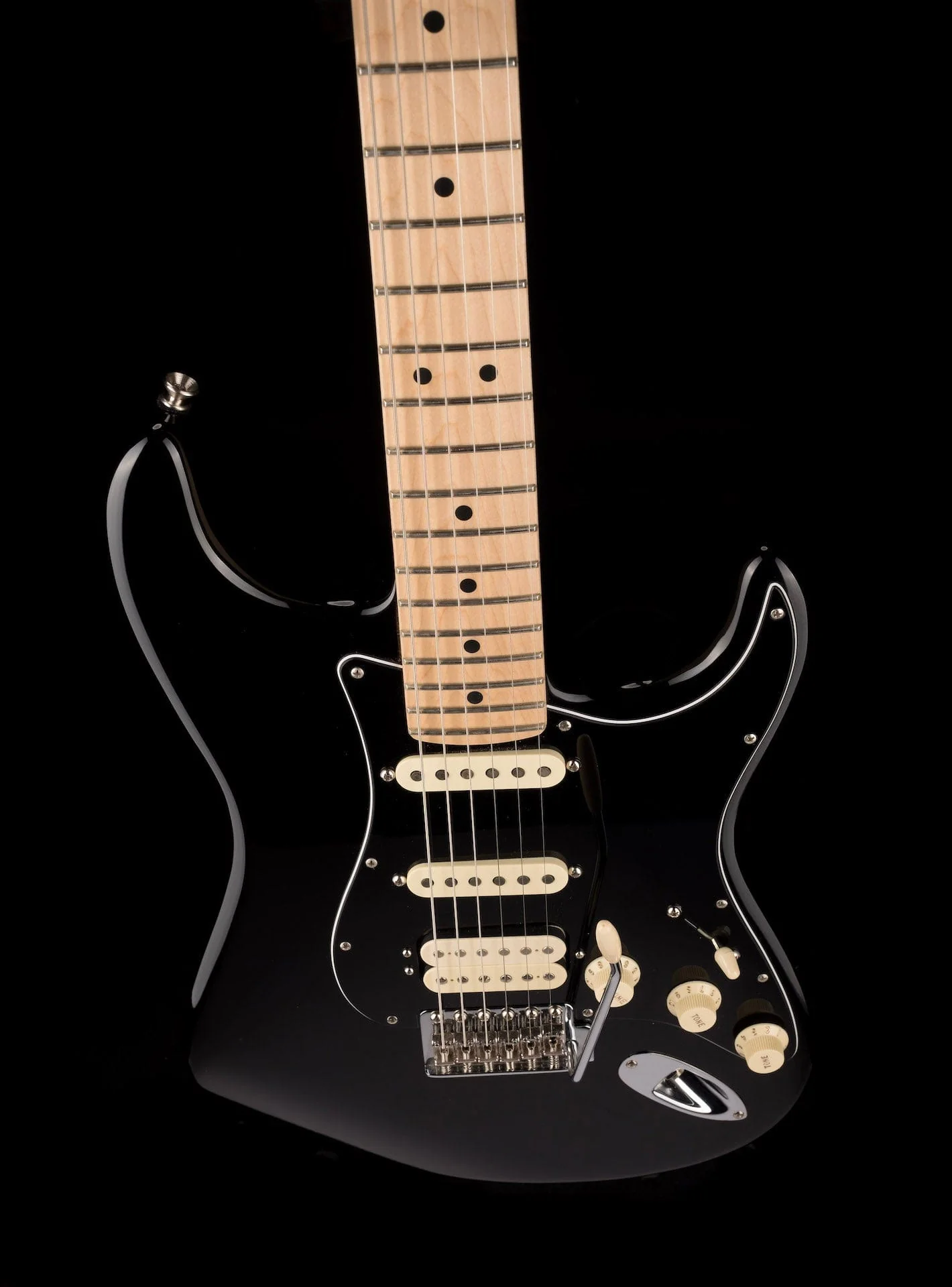Used 2018 Fender American Performer Stratocaster HSS Black with Gig Bag - Image 4