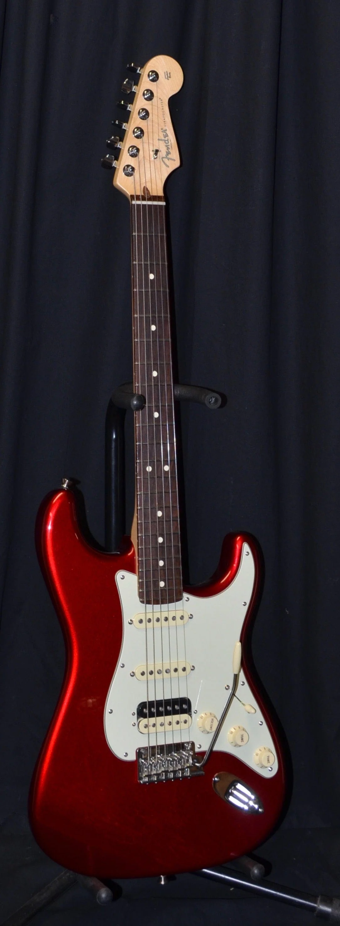 Used Fender American Pro Stratocaster HSS ShawBucker - Candy Apple Red with OHSC - Image 2