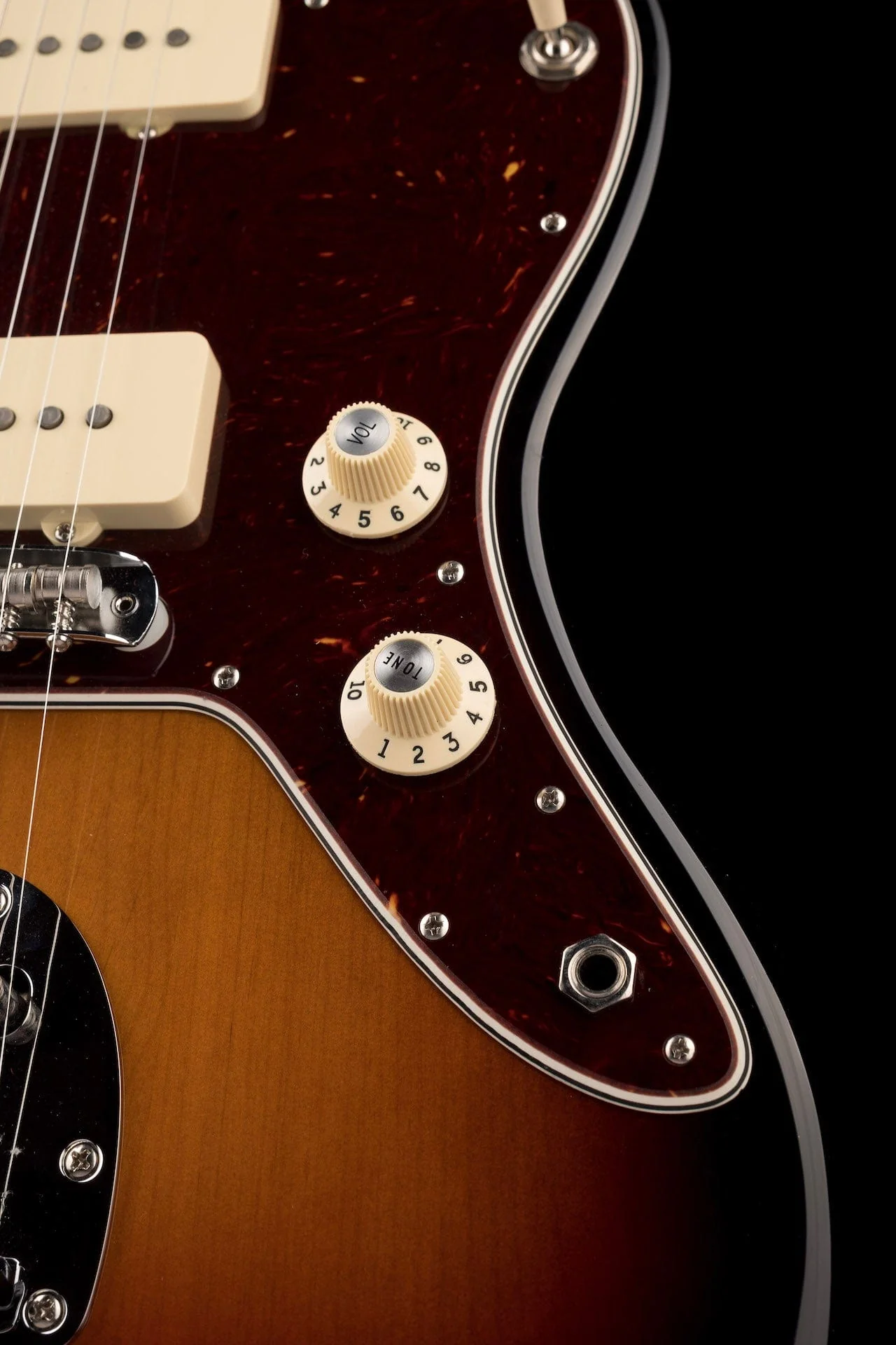 Used 2020 Fender American Professional II Jazzmaster 3-Color Sunburst with Gig Bag - Image 8